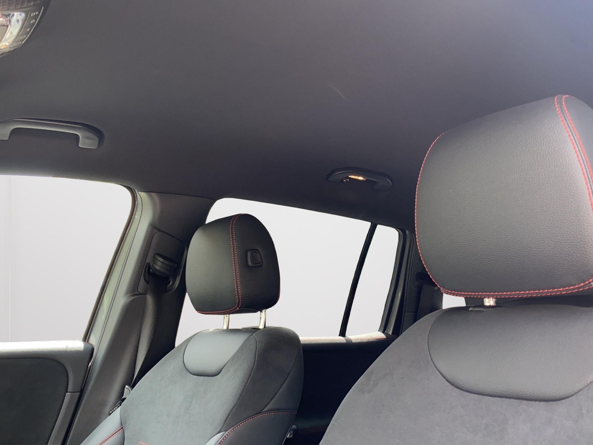 listing desktop thumbnail image 20