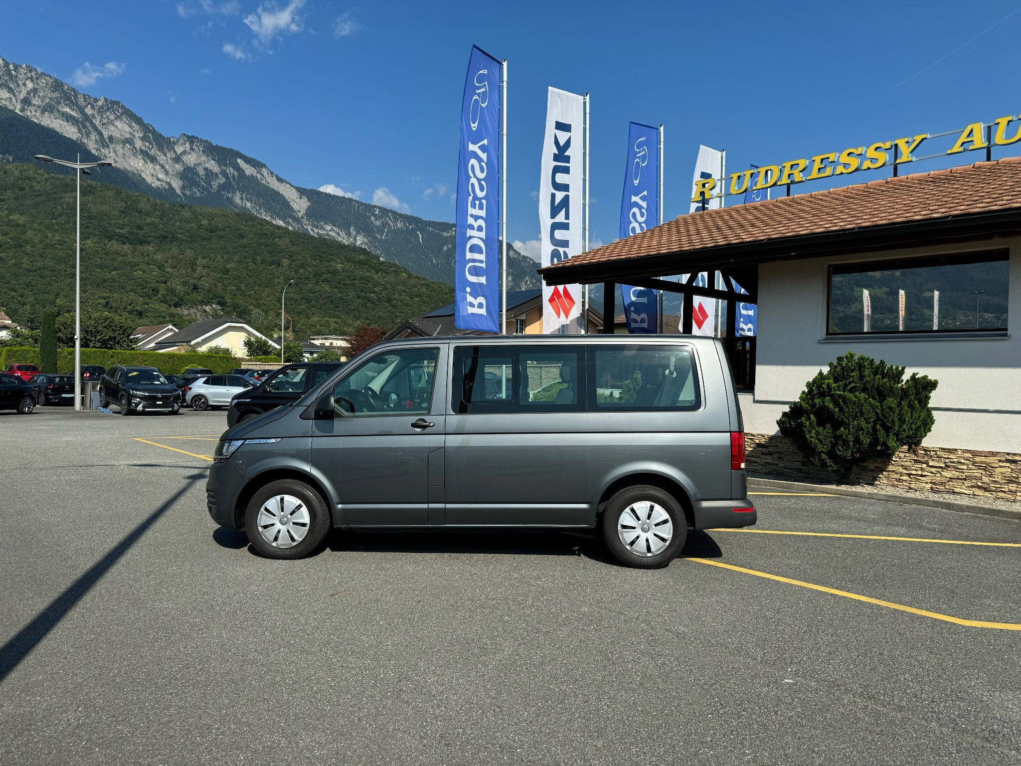 car-image-1