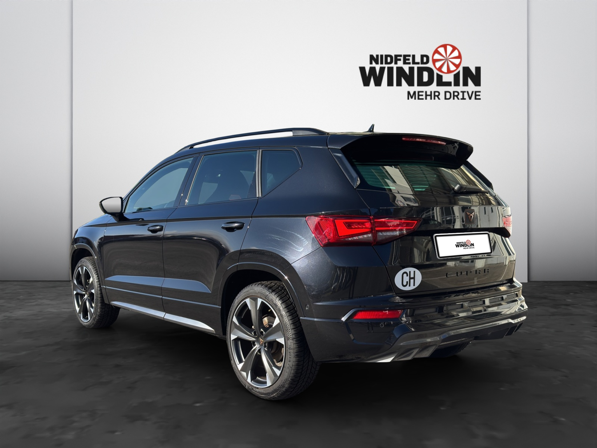 listing desktop thumbnail image 2