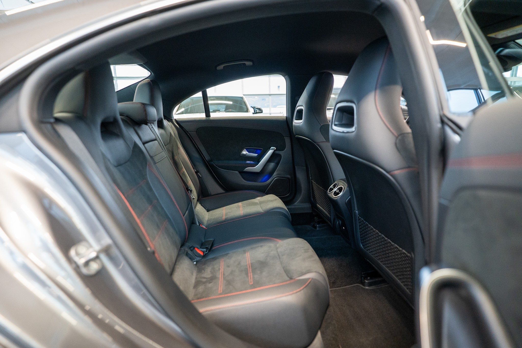 listing desktop thumbnail image 11