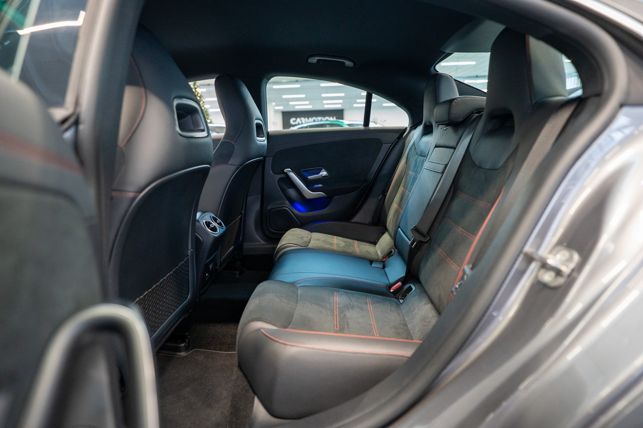 listing desktop thumbnail image 10