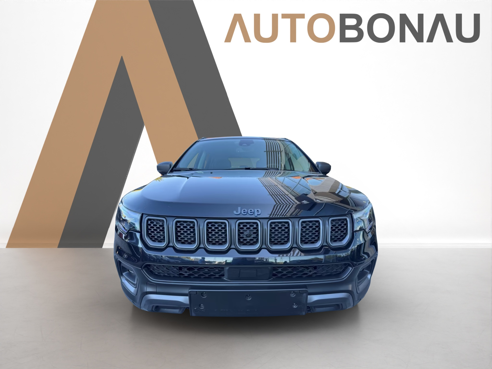 listing desktop thumbnail image 19