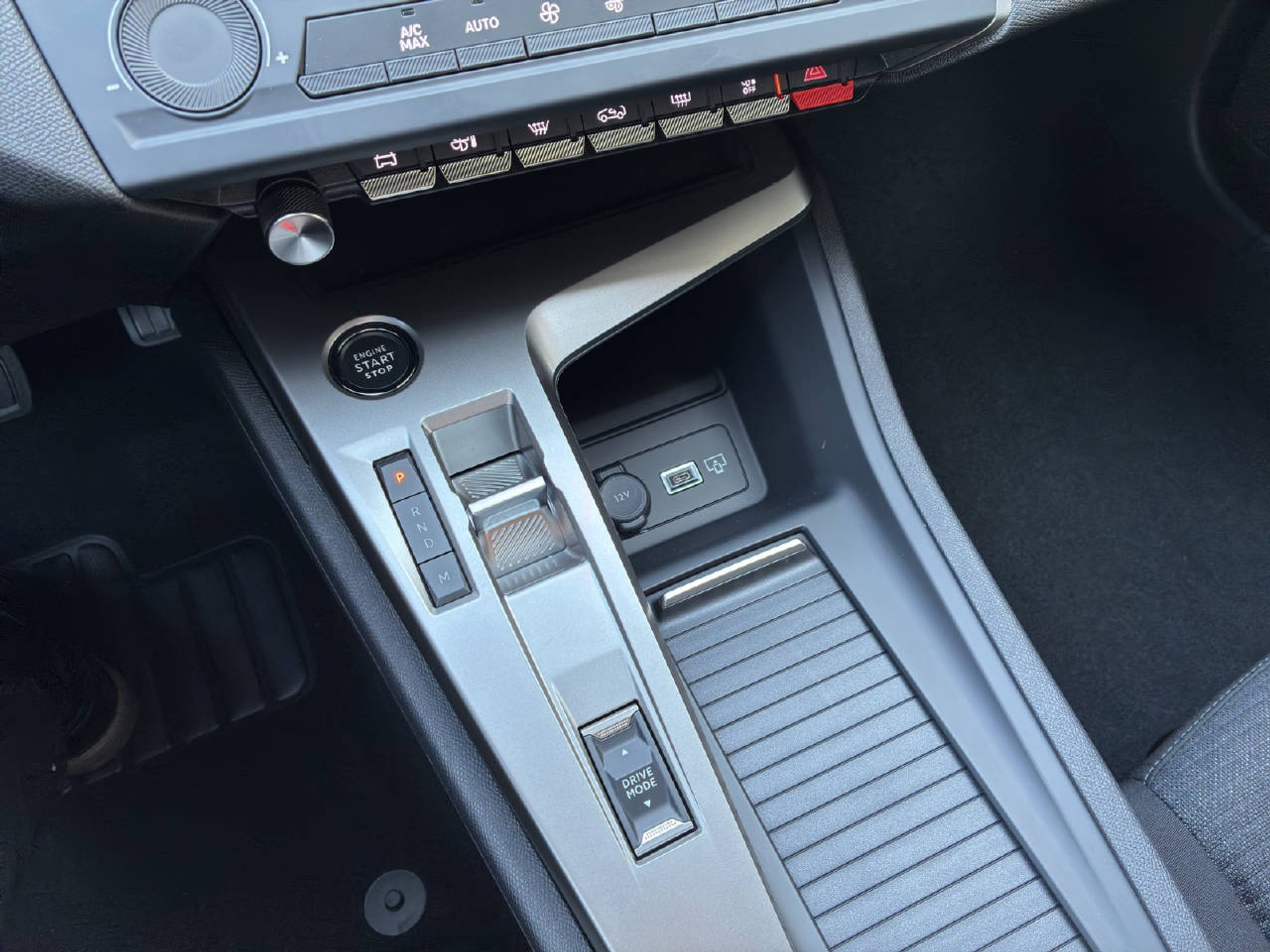 listing desktop thumbnail image 13