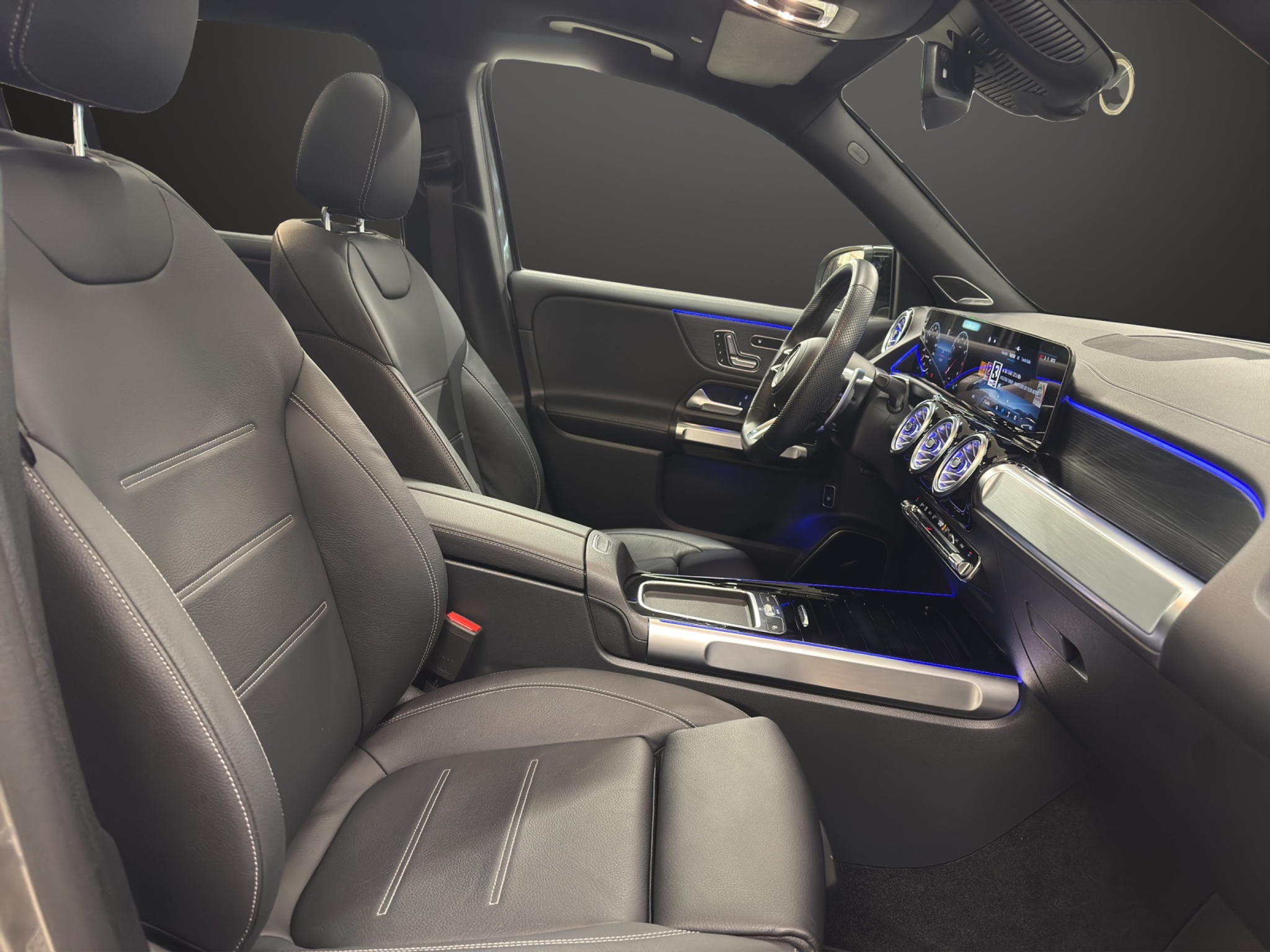 listing desktop thumbnail image 12