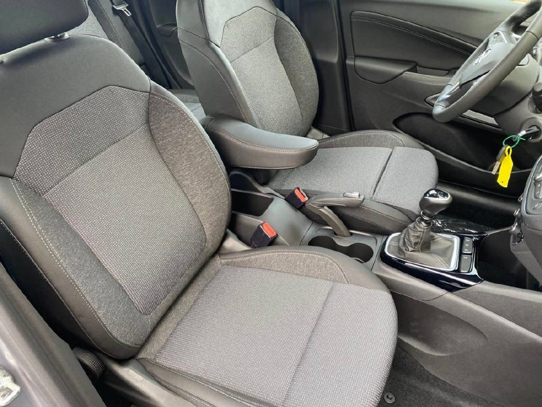 listing desktop thumbnail image 7