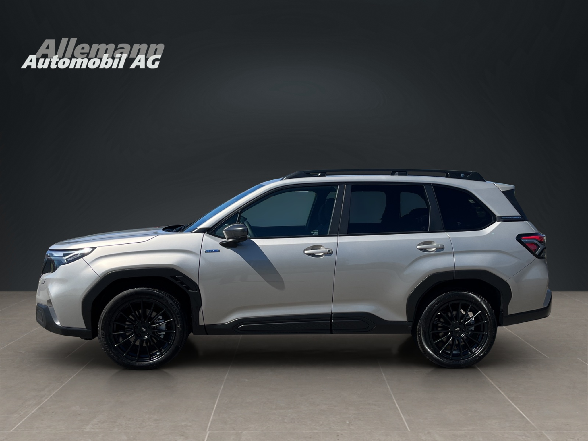 listing desktop thumbnail image 2