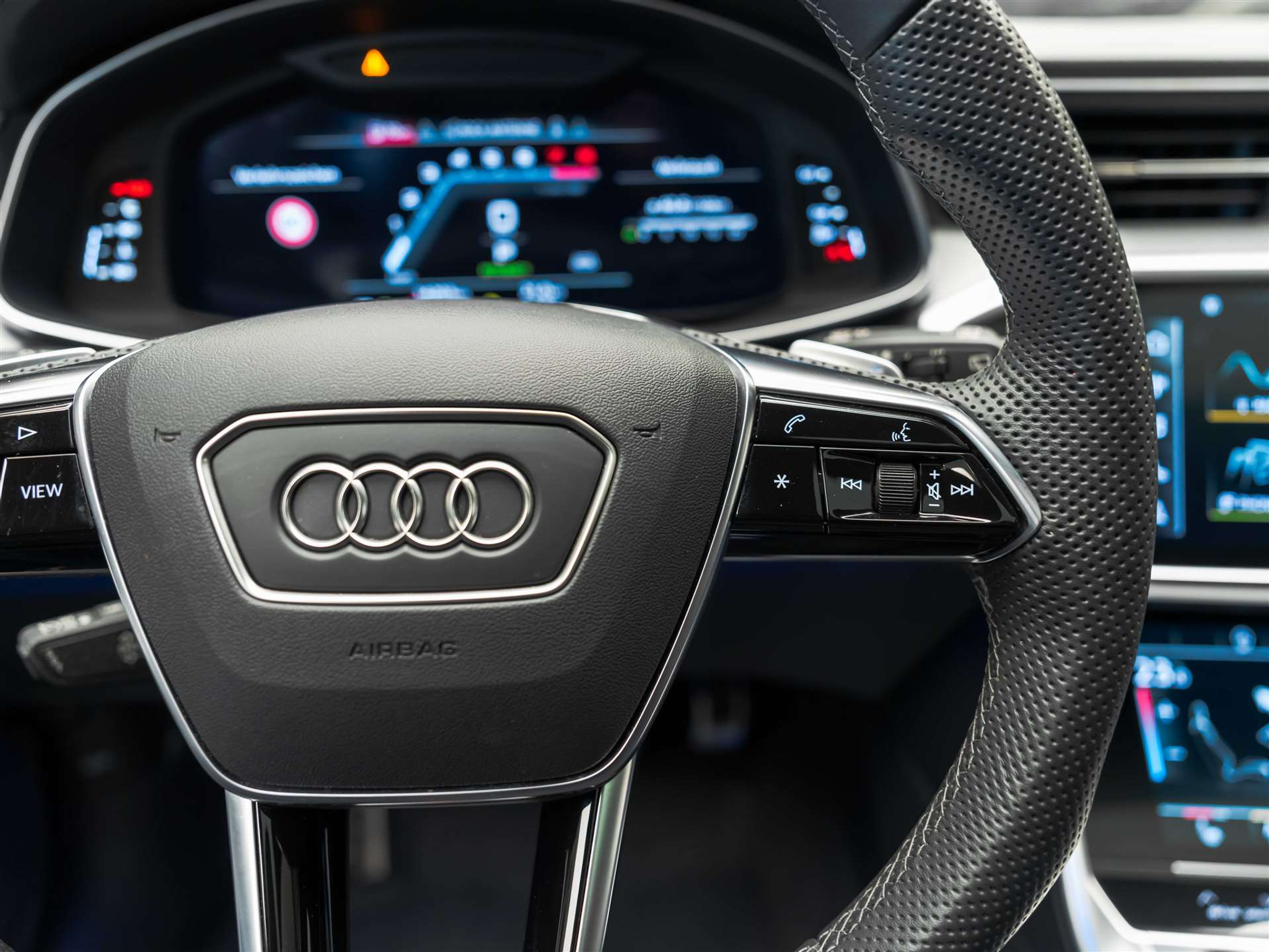 listing desktop thumbnail image 34