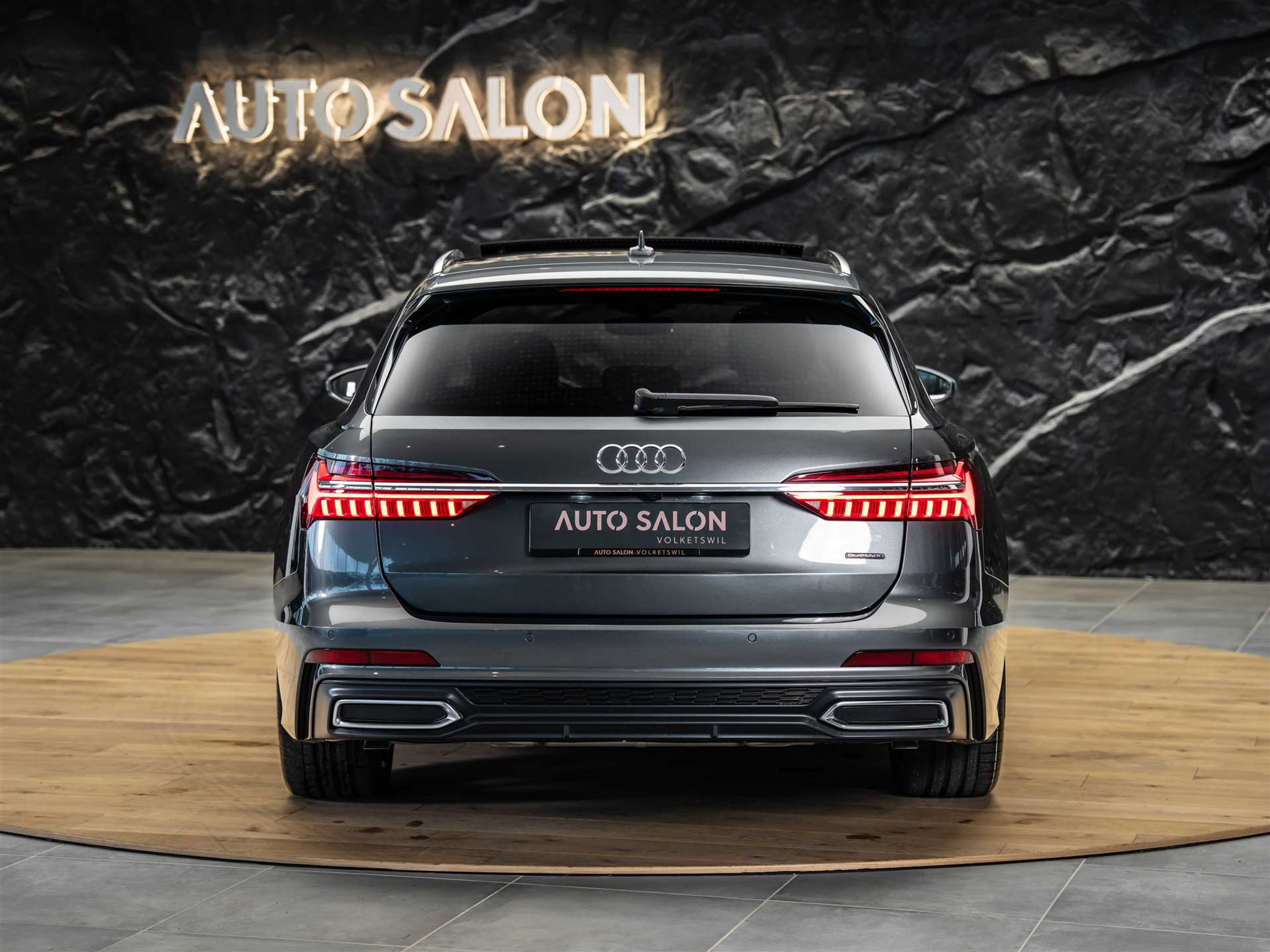 listing desktop thumbnail image 3