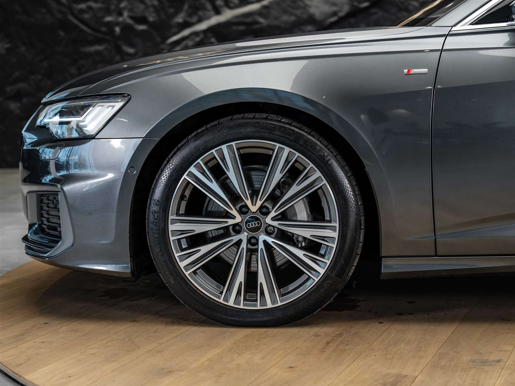 listing desktop thumbnail image 19