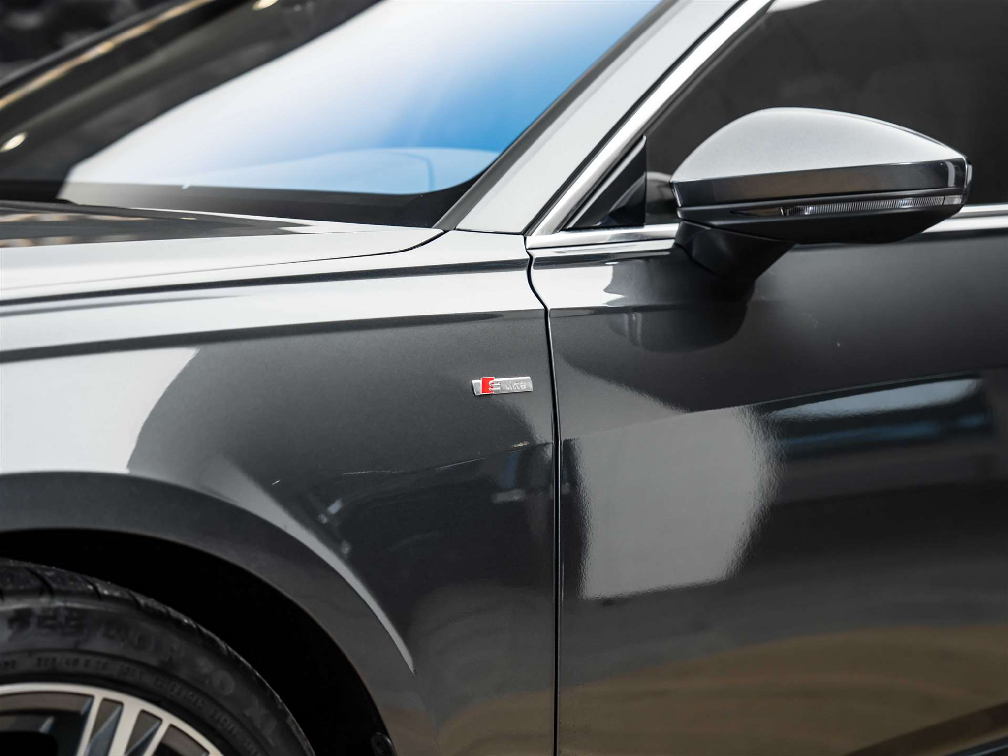 listing desktop thumbnail image 17