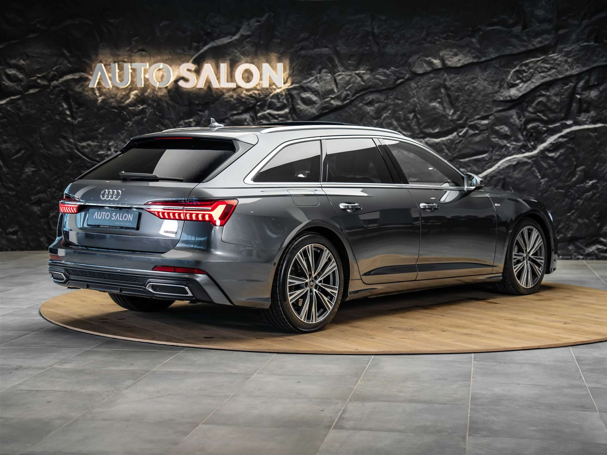 listing desktop thumbnail image 4