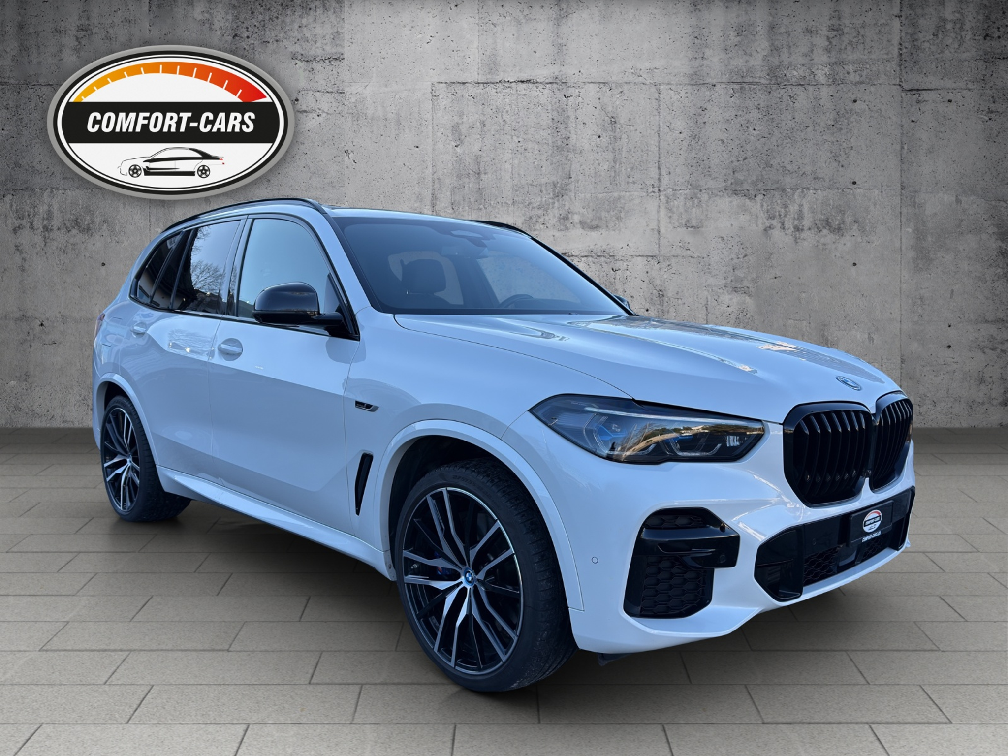 listing desktop thumbnail image 7