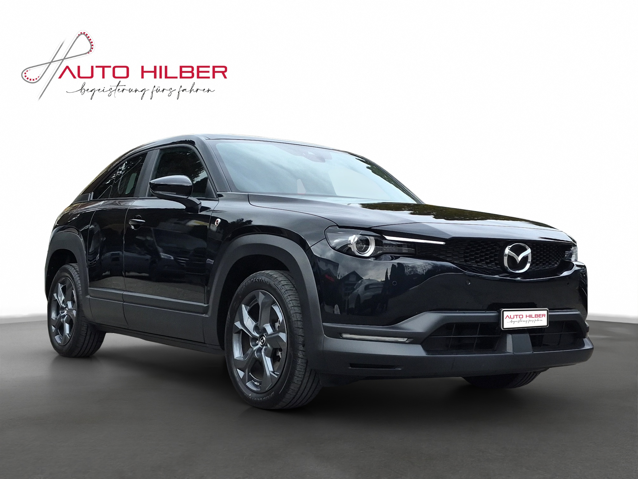 listing desktop thumbnail image 13