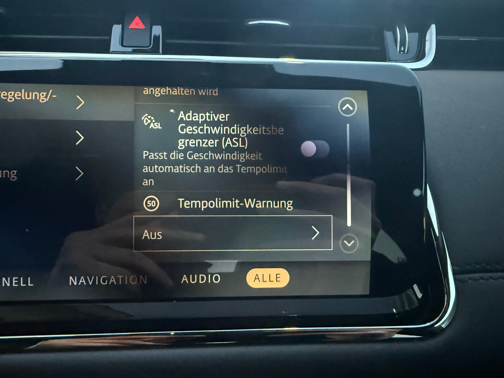 listing desktop thumbnail image 17
