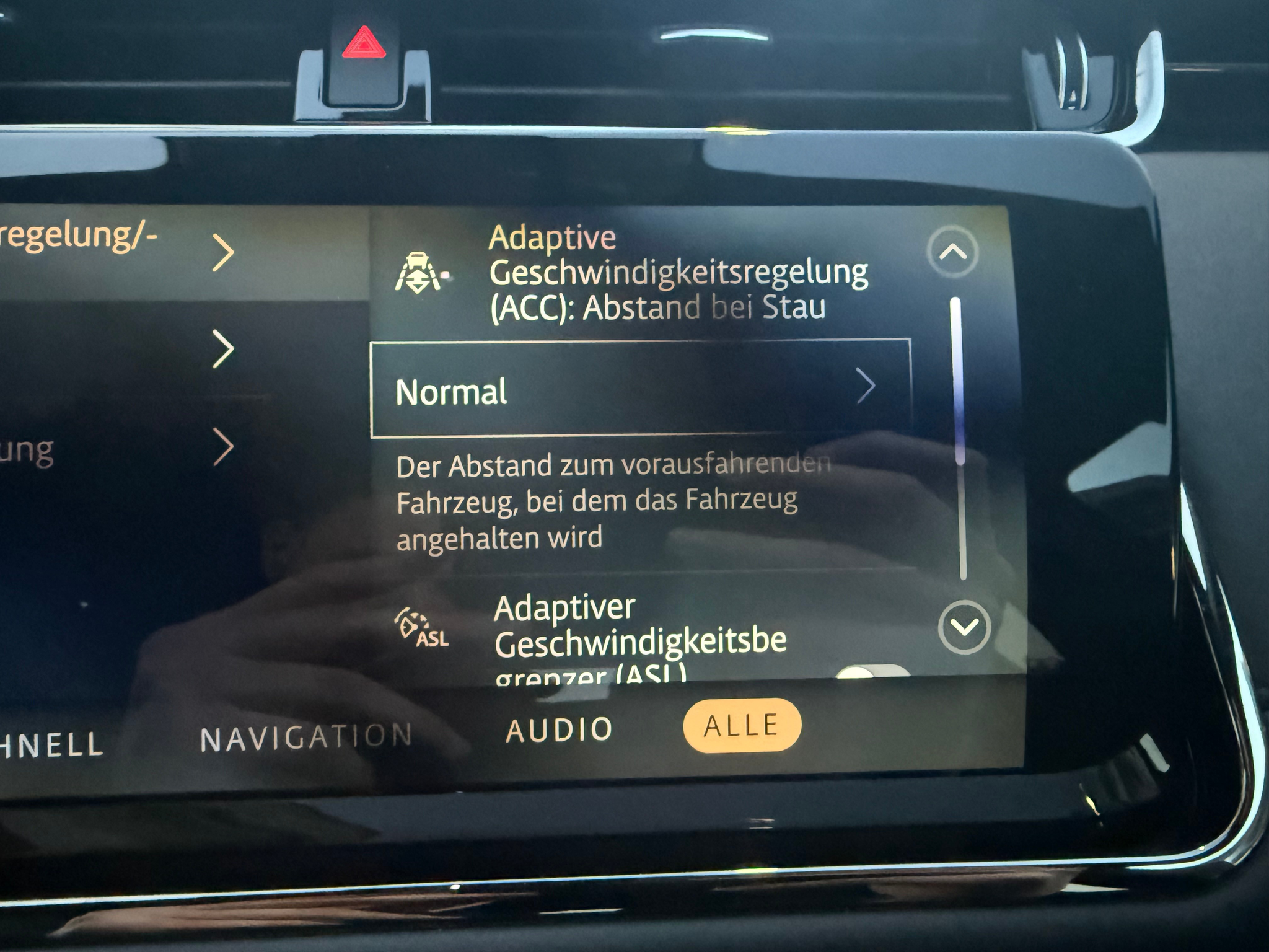 listing desktop thumbnail image 16