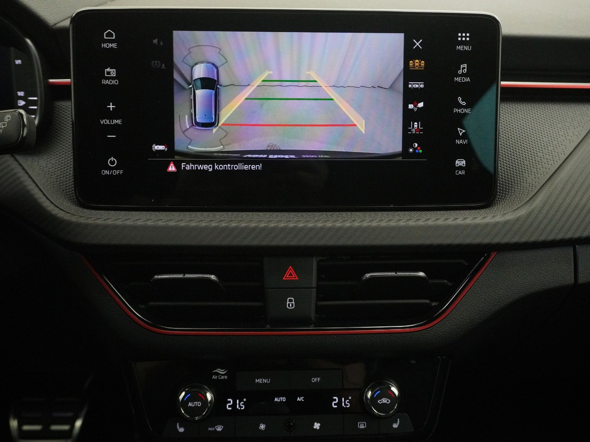 listing desktop thumbnail image 19