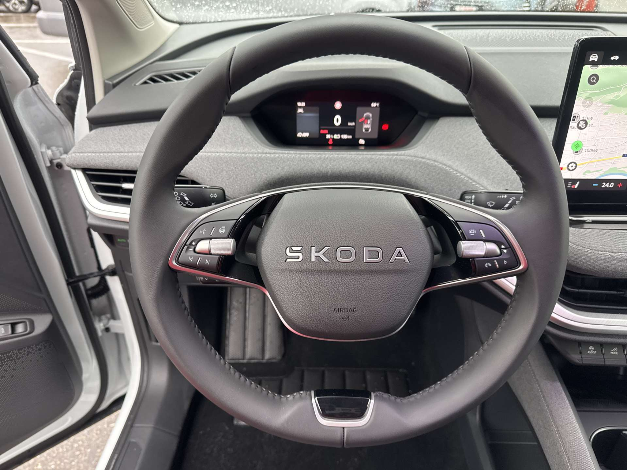 listing desktop thumbnail image 15