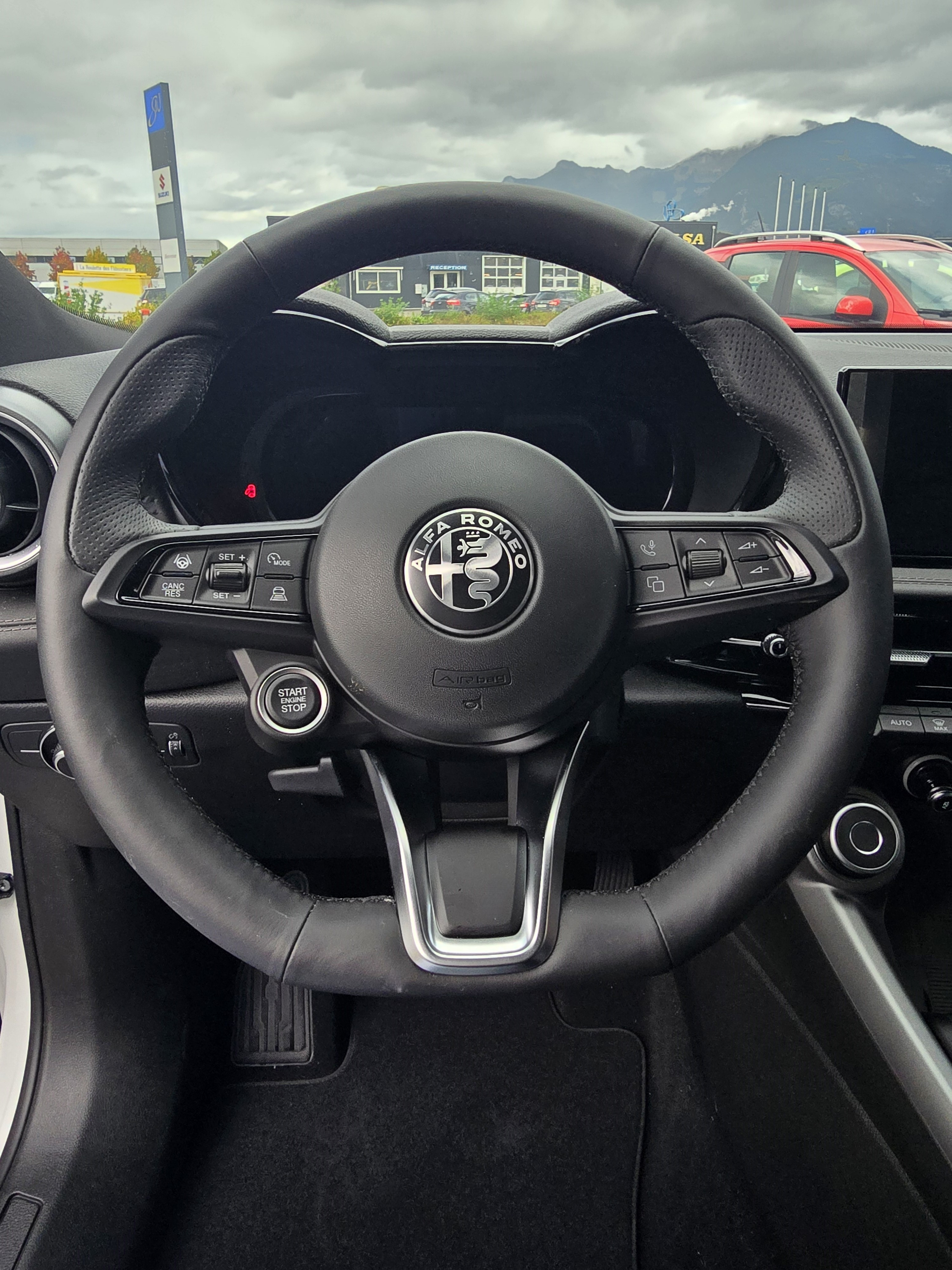 listing desktop thumbnail image 9