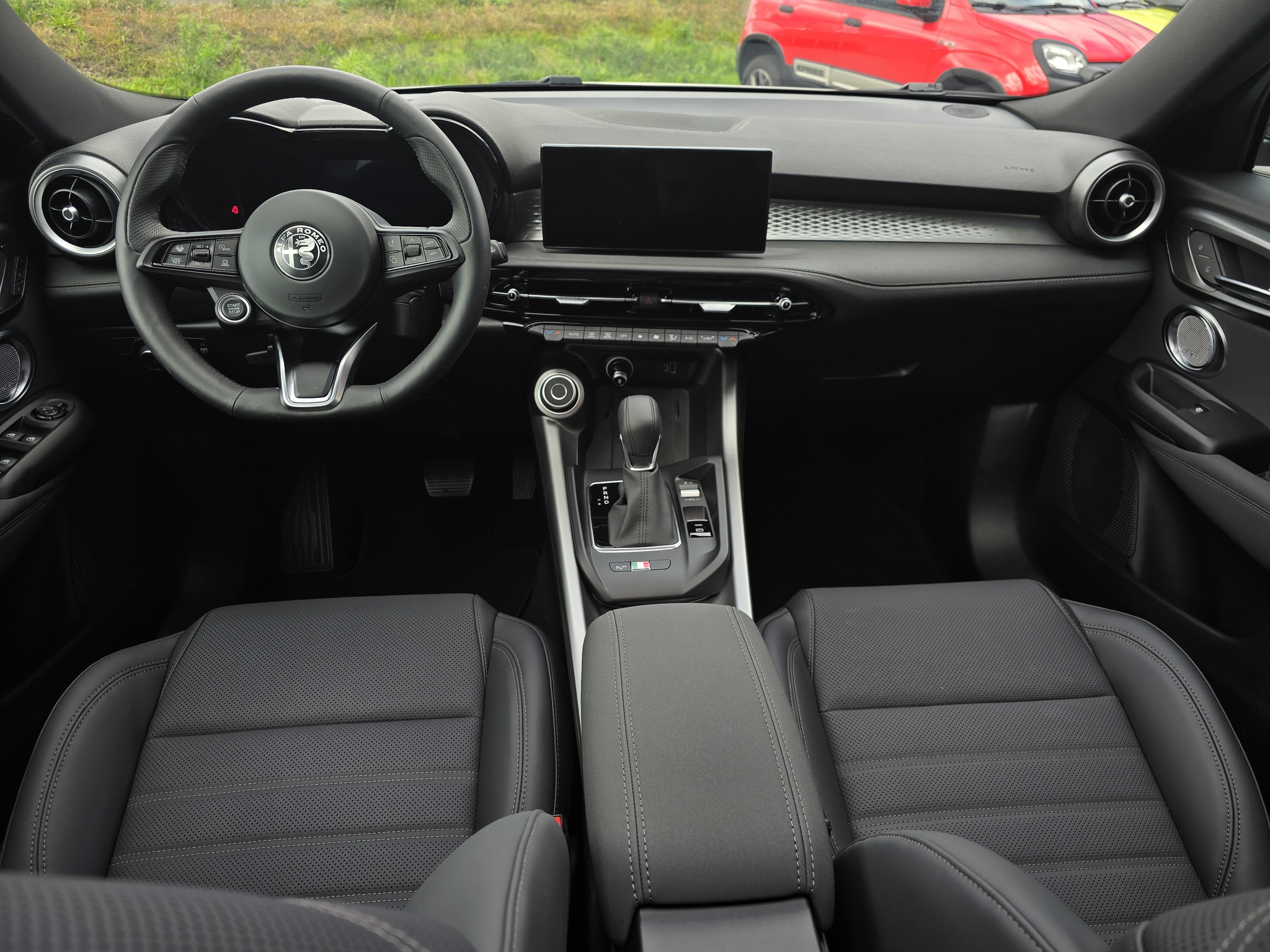 listing desktop thumbnail image 8