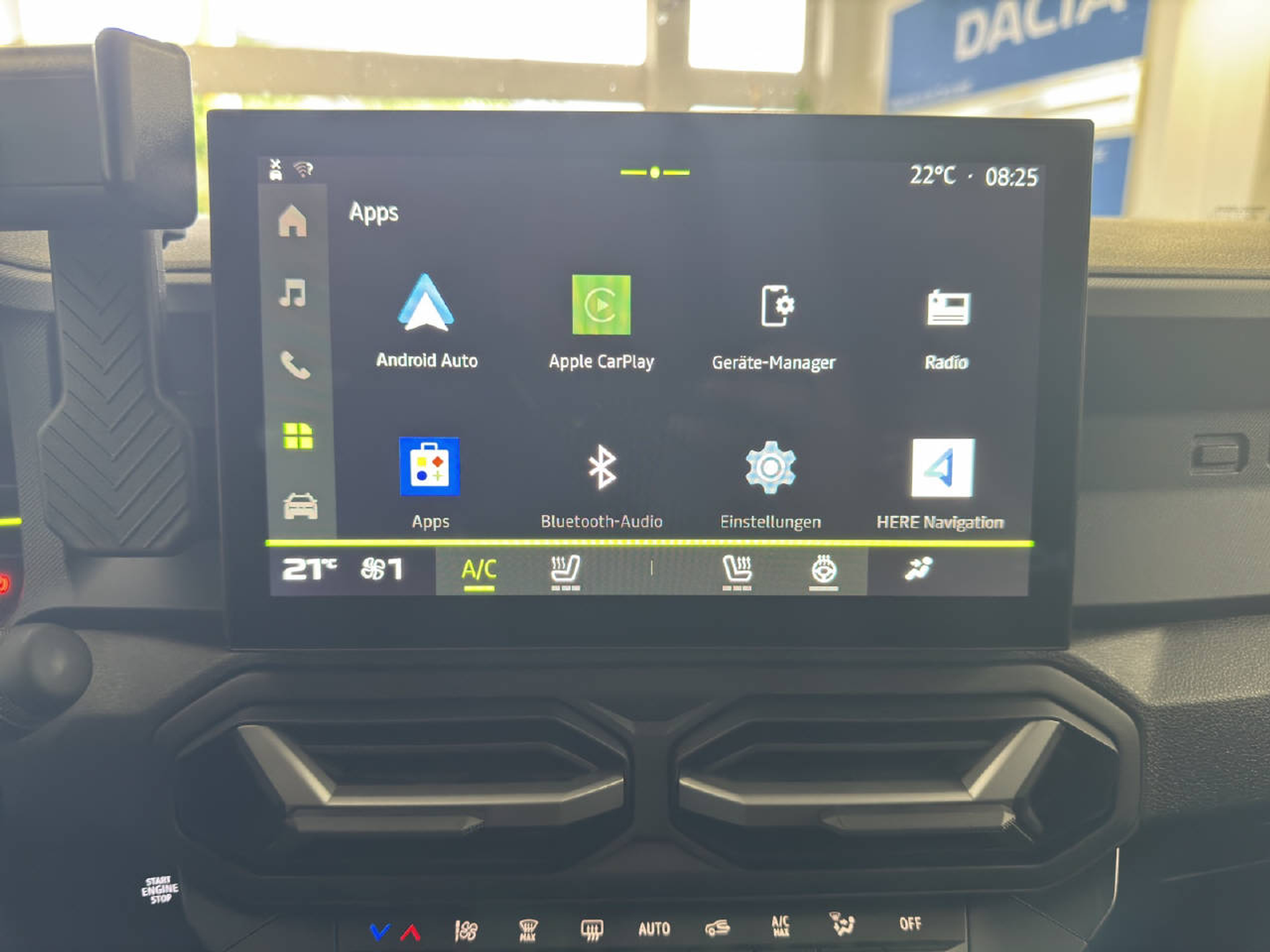 listing desktop thumbnail image 13