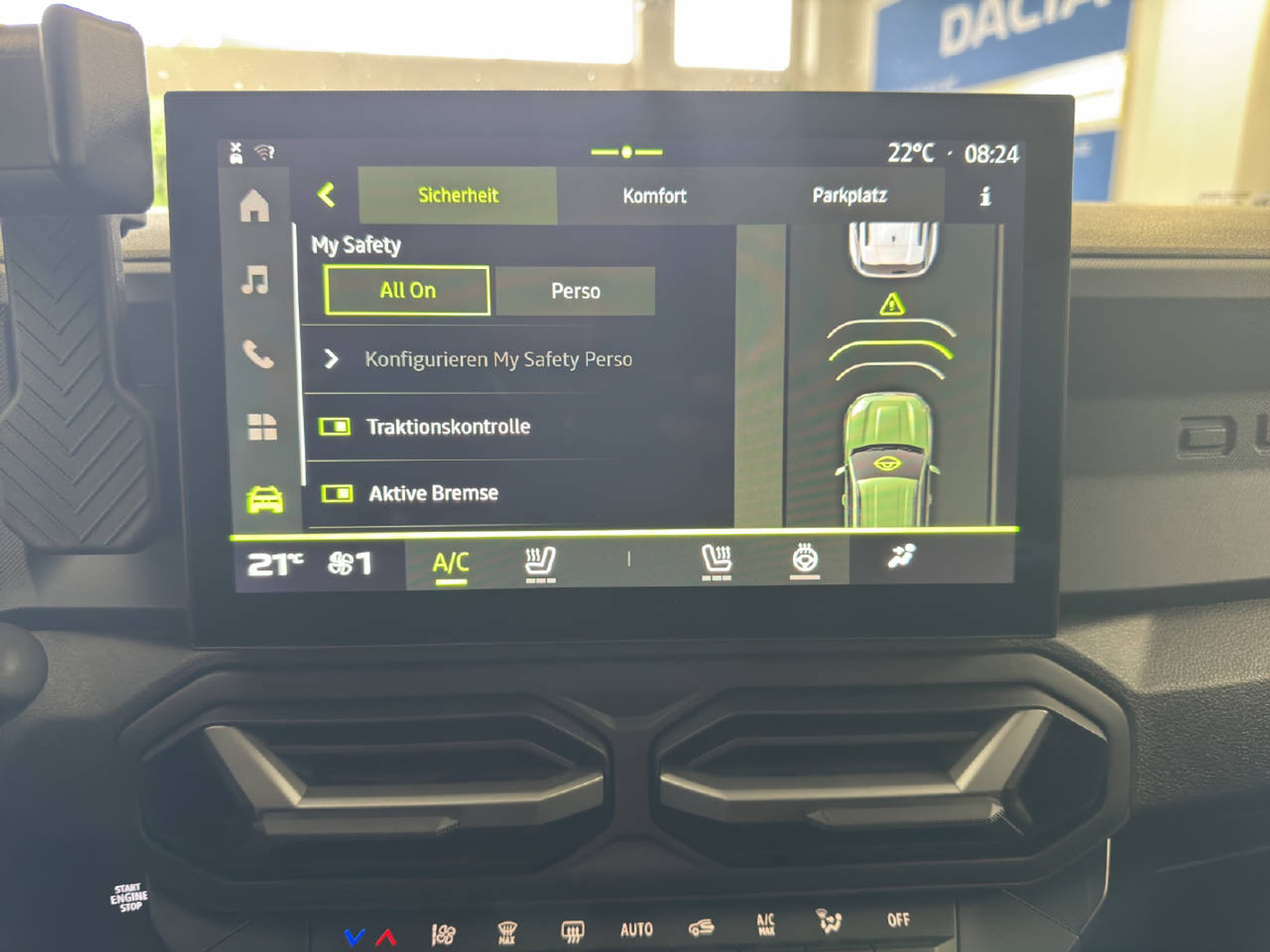 listing desktop thumbnail image 10