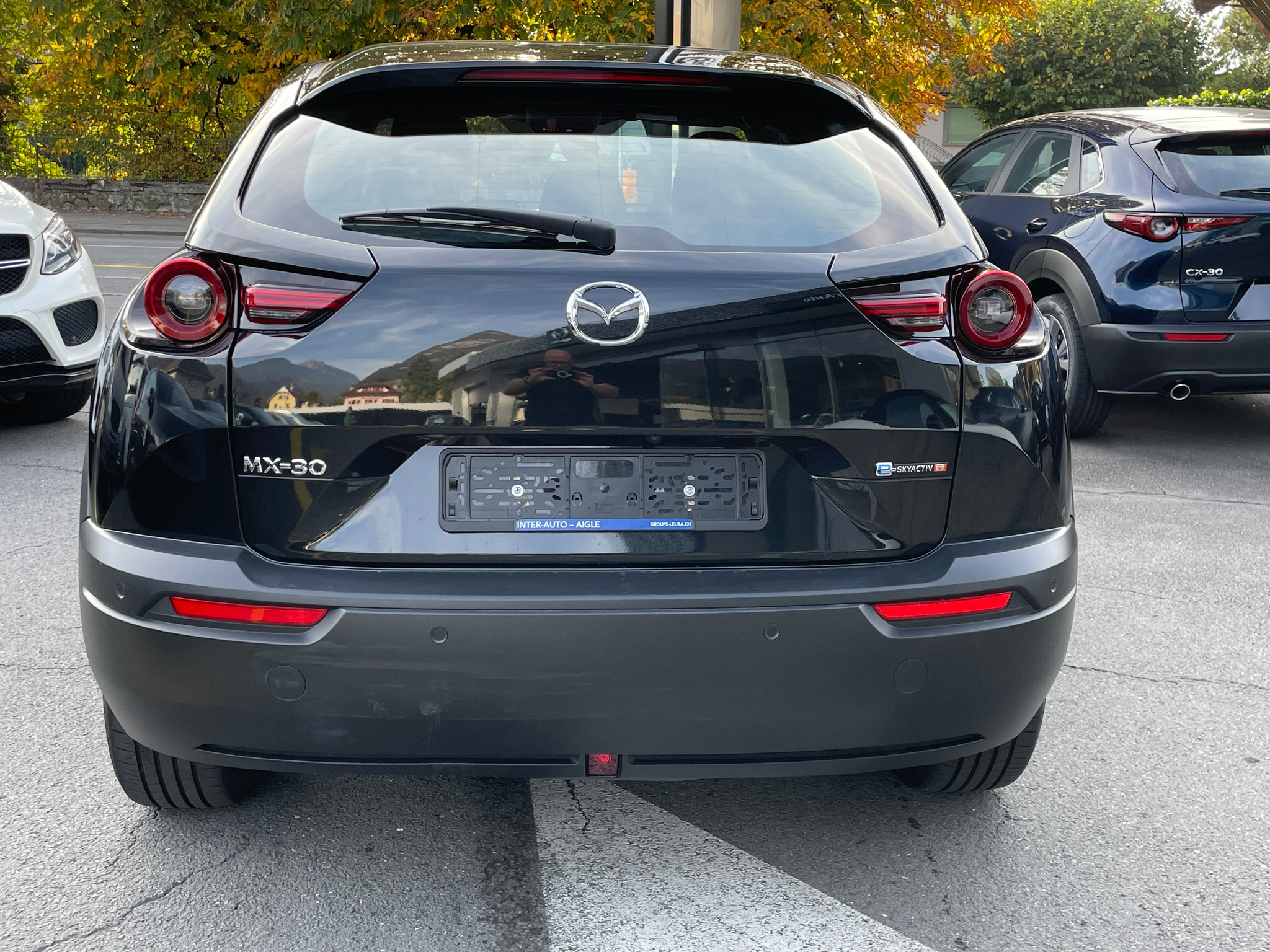 listing desktop thumbnail image 5