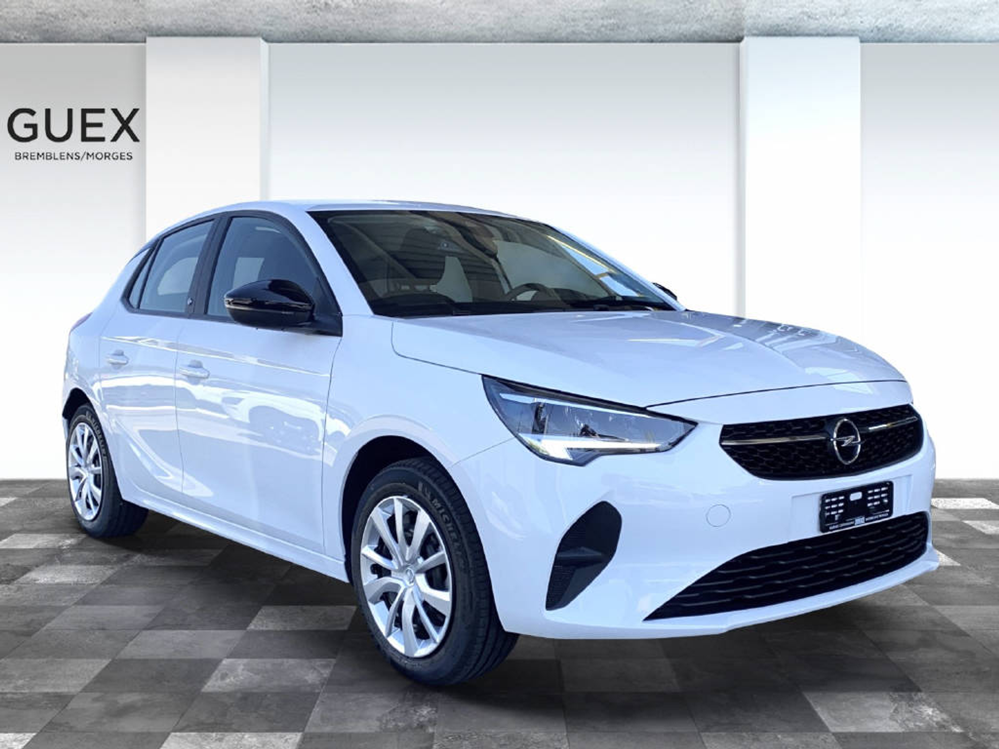 listing desktop thumbnail image 4