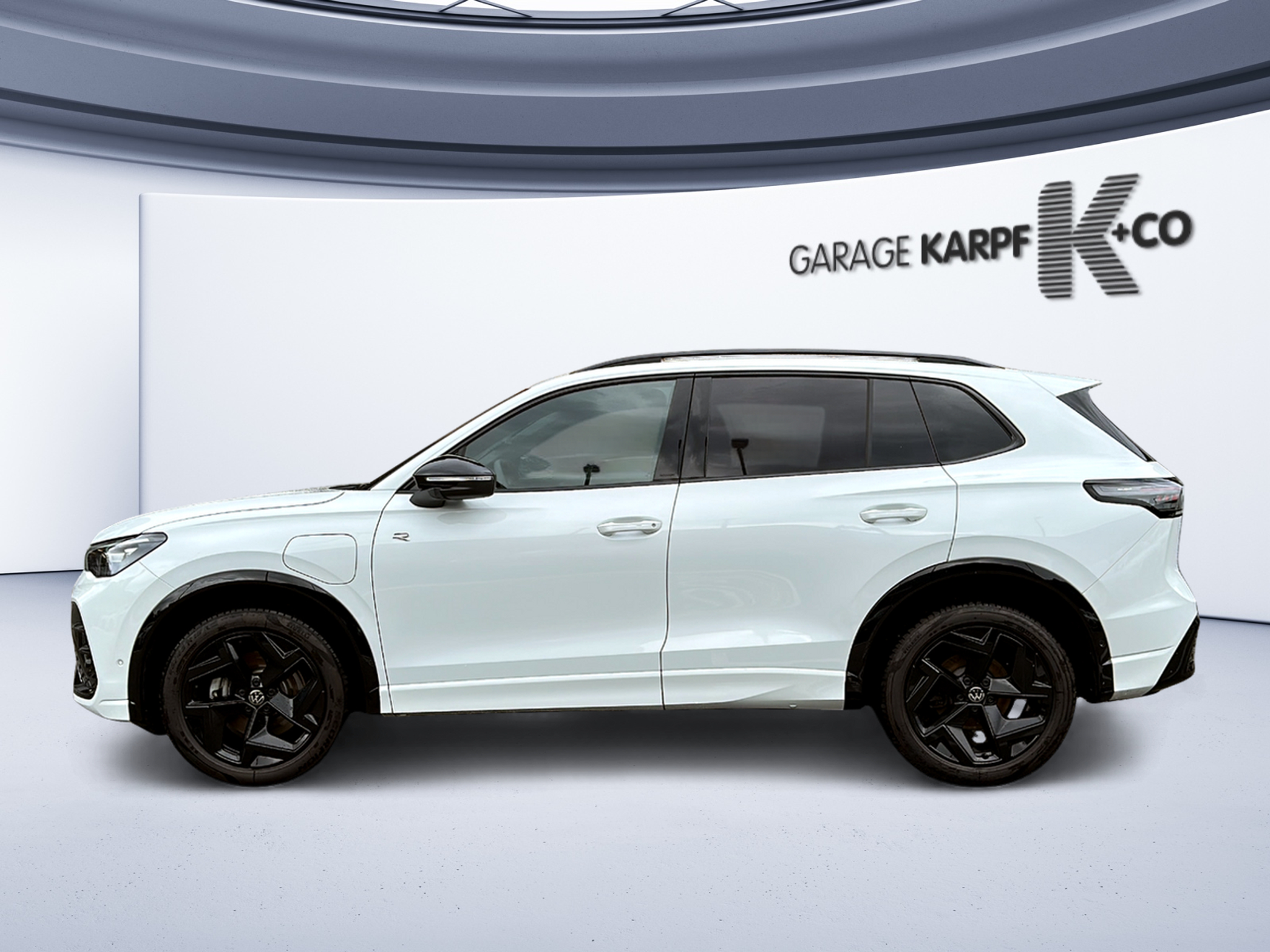 car-image-1
