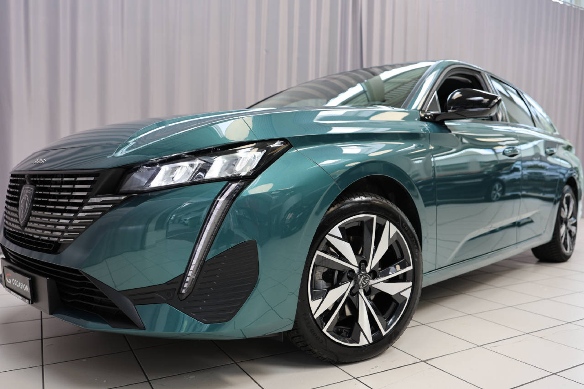 listing desktop thumbnail image 13