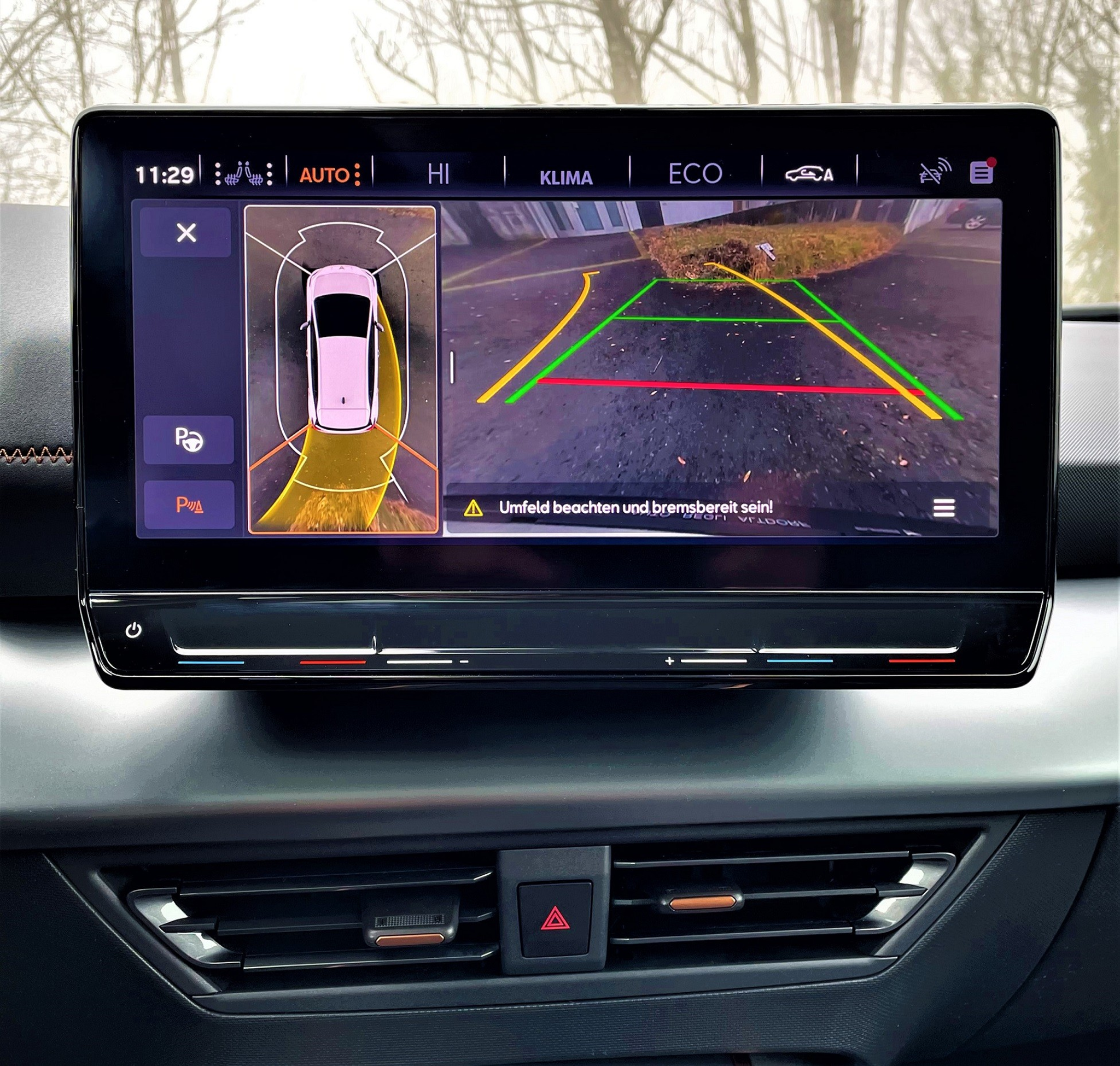 listing desktop thumbnail image 9