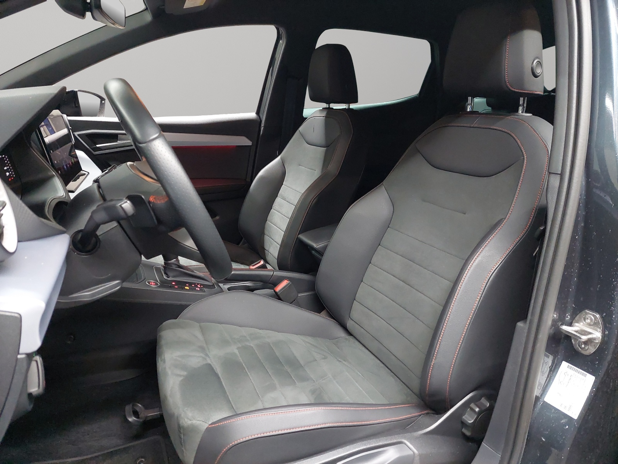 listing desktop thumbnail image 5