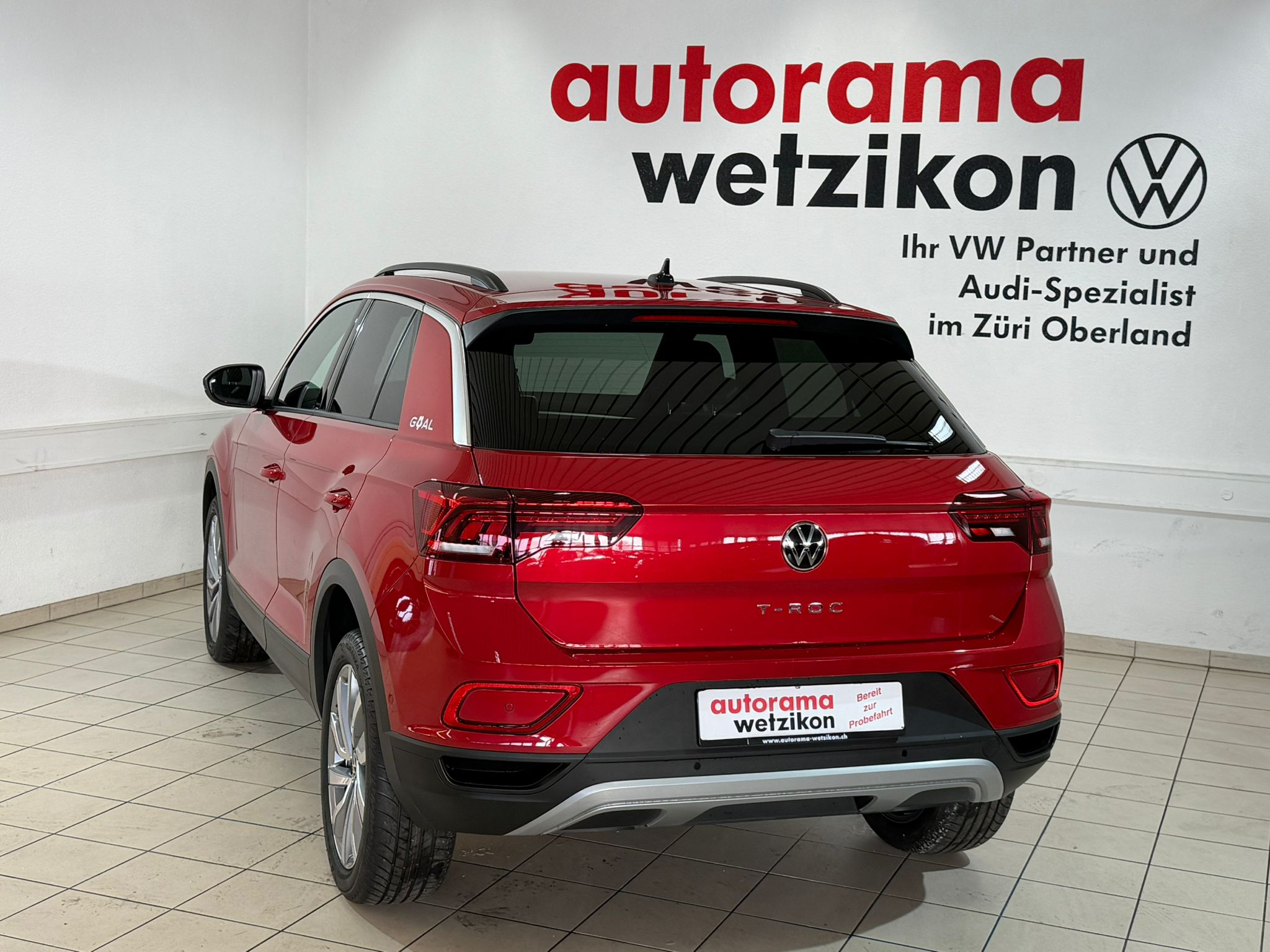 listing desktop thumbnail image 3