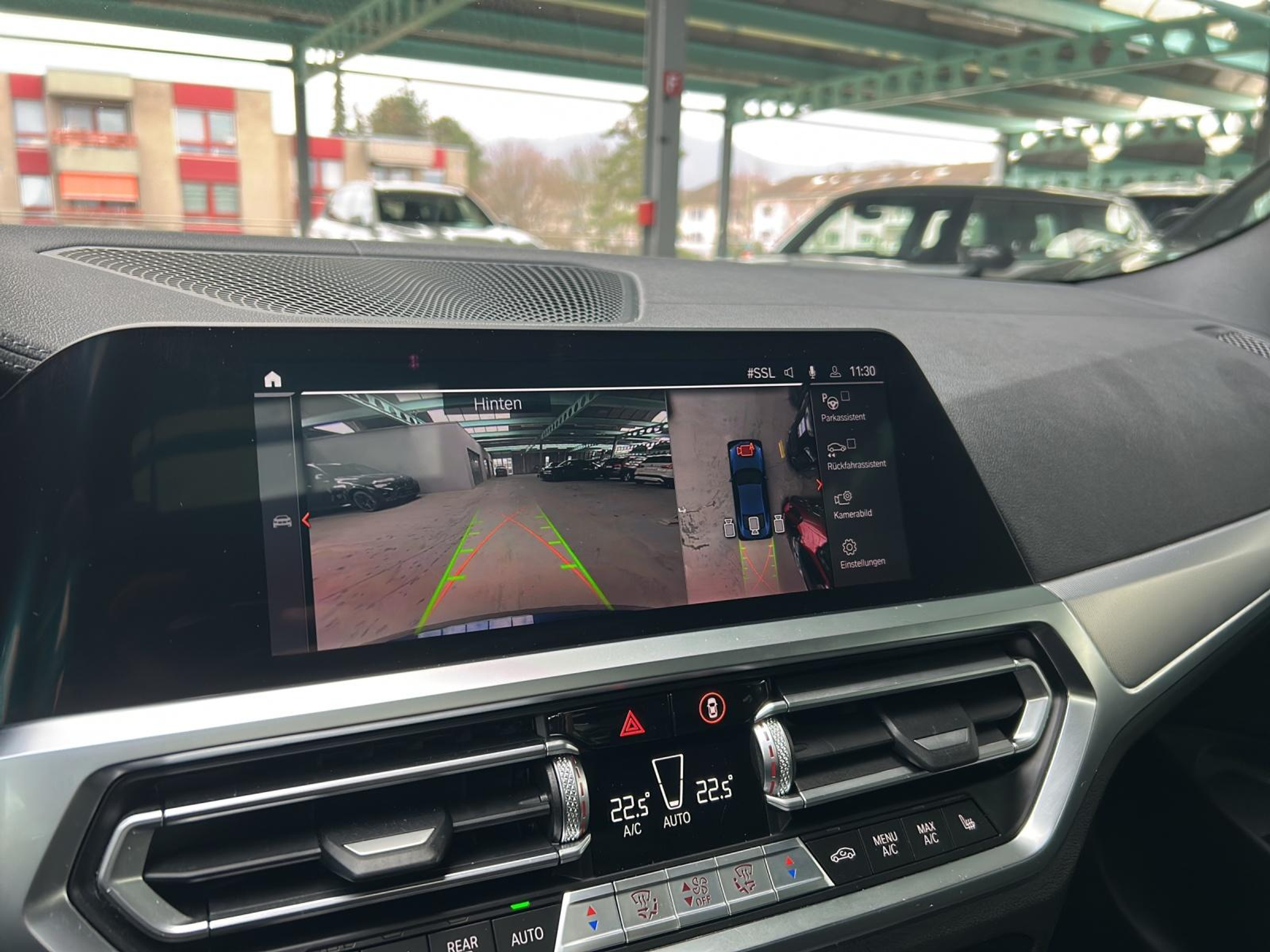 listing desktop thumbnail image 17