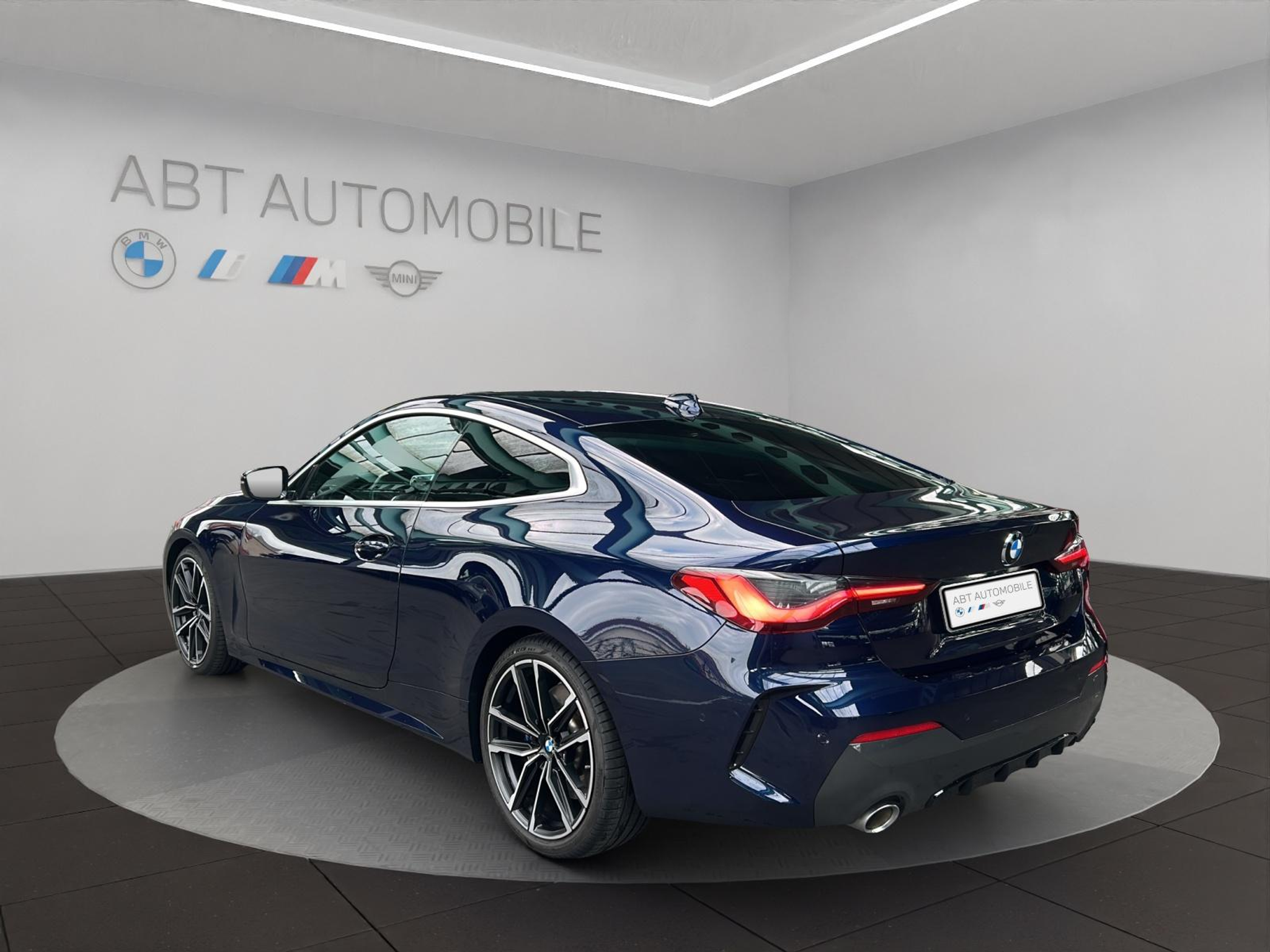 listing desktop thumbnail image 3