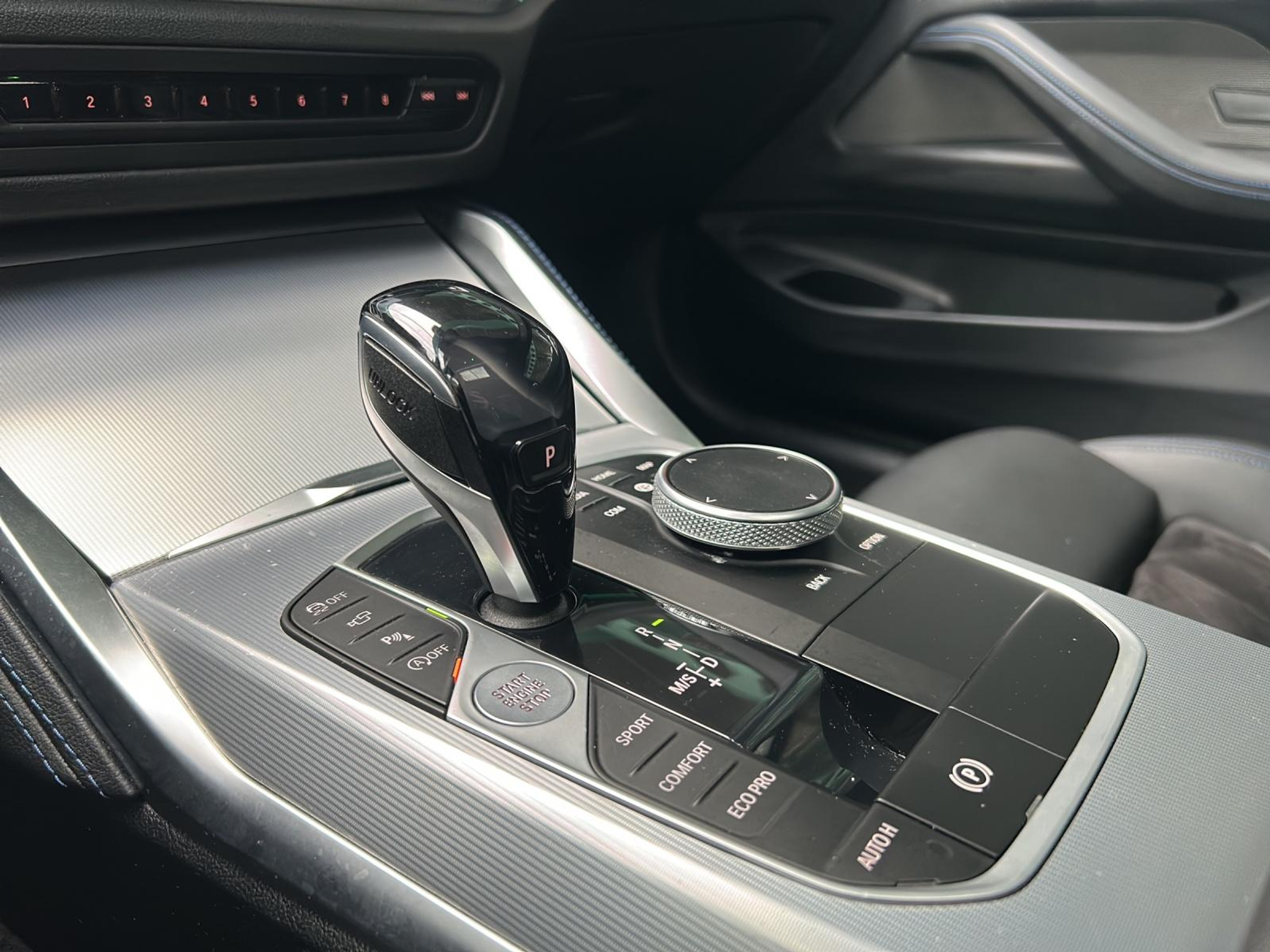 listing desktop thumbnail image 19