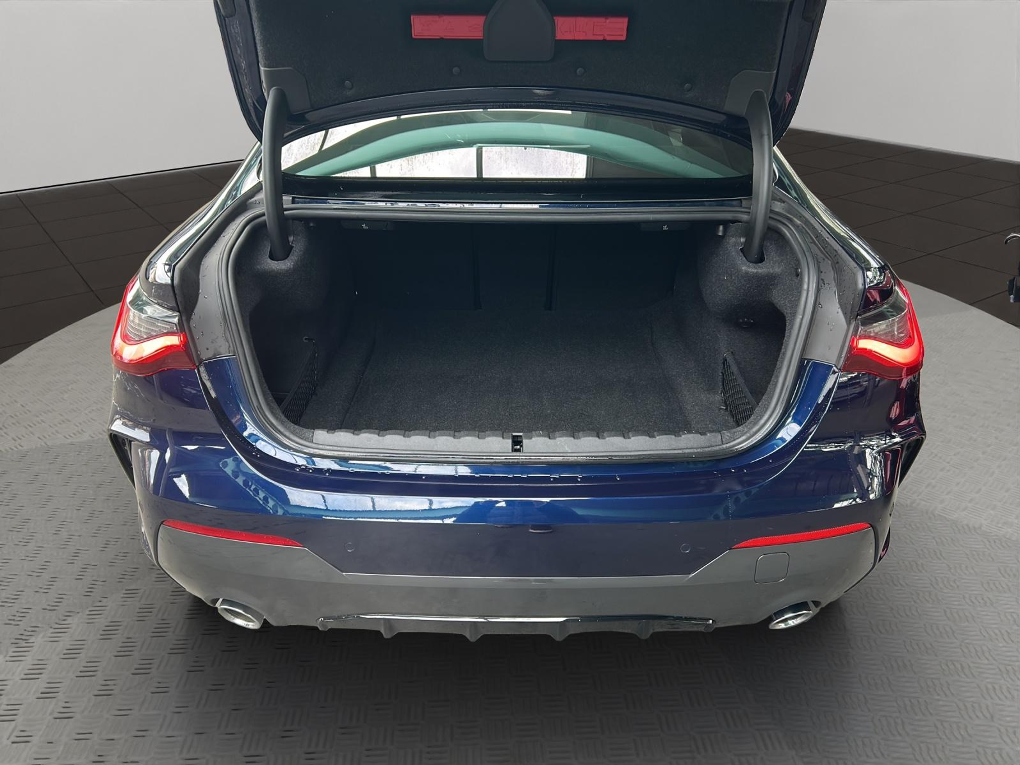 listing desktop thumbnail image 22