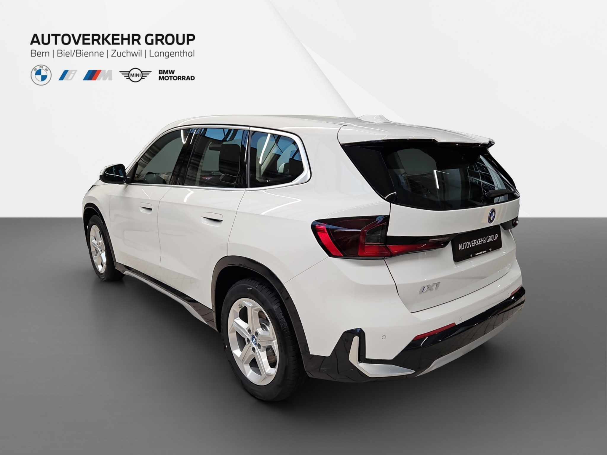 listing desktop thumbnail image 3