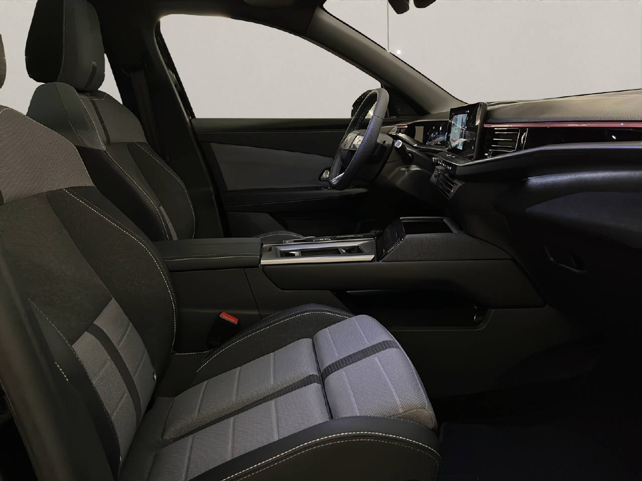 listing desktop thumbnail image 11