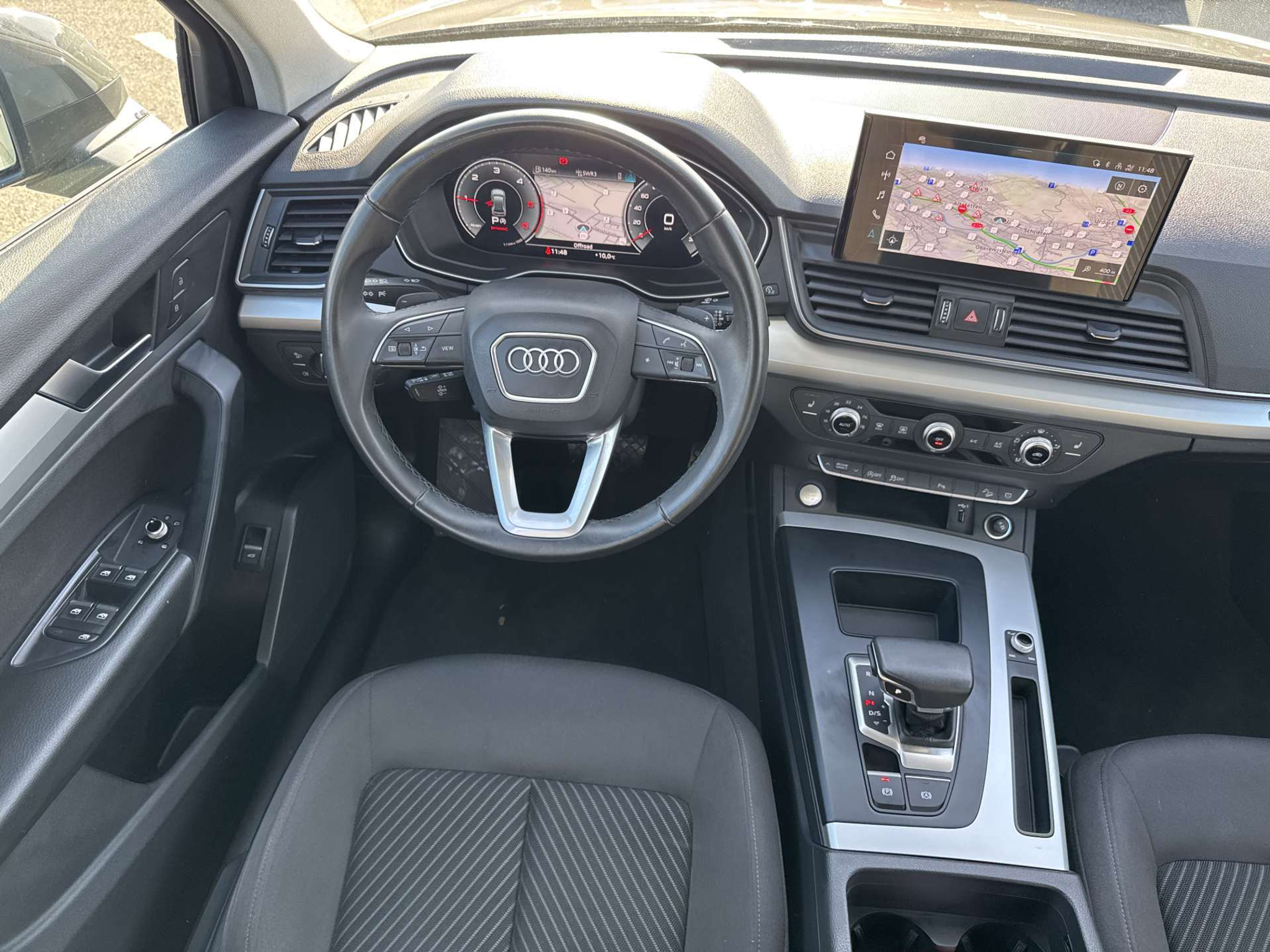 listing desktop thumbnail image 4