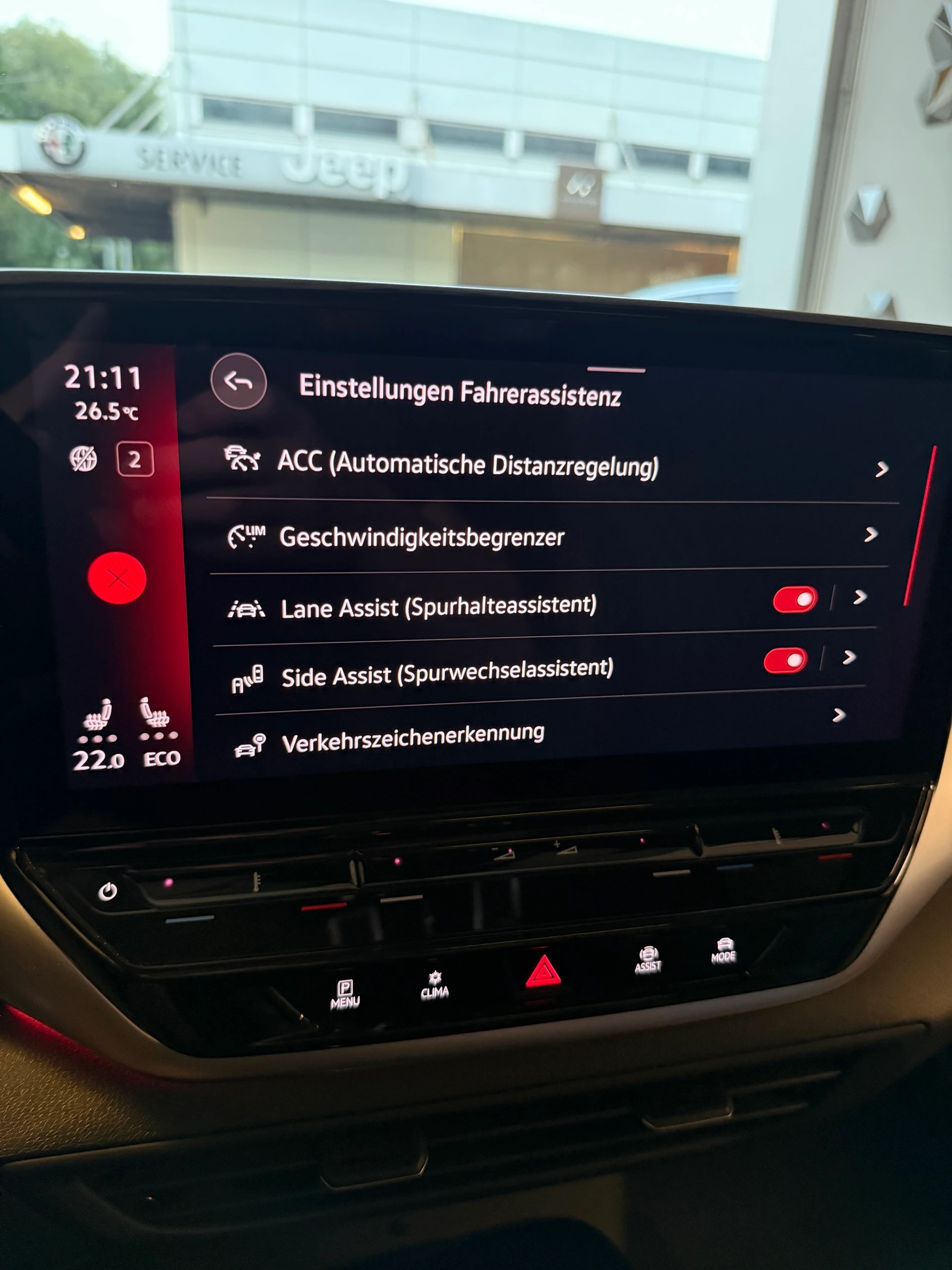 listing desktop thumbnail image 18