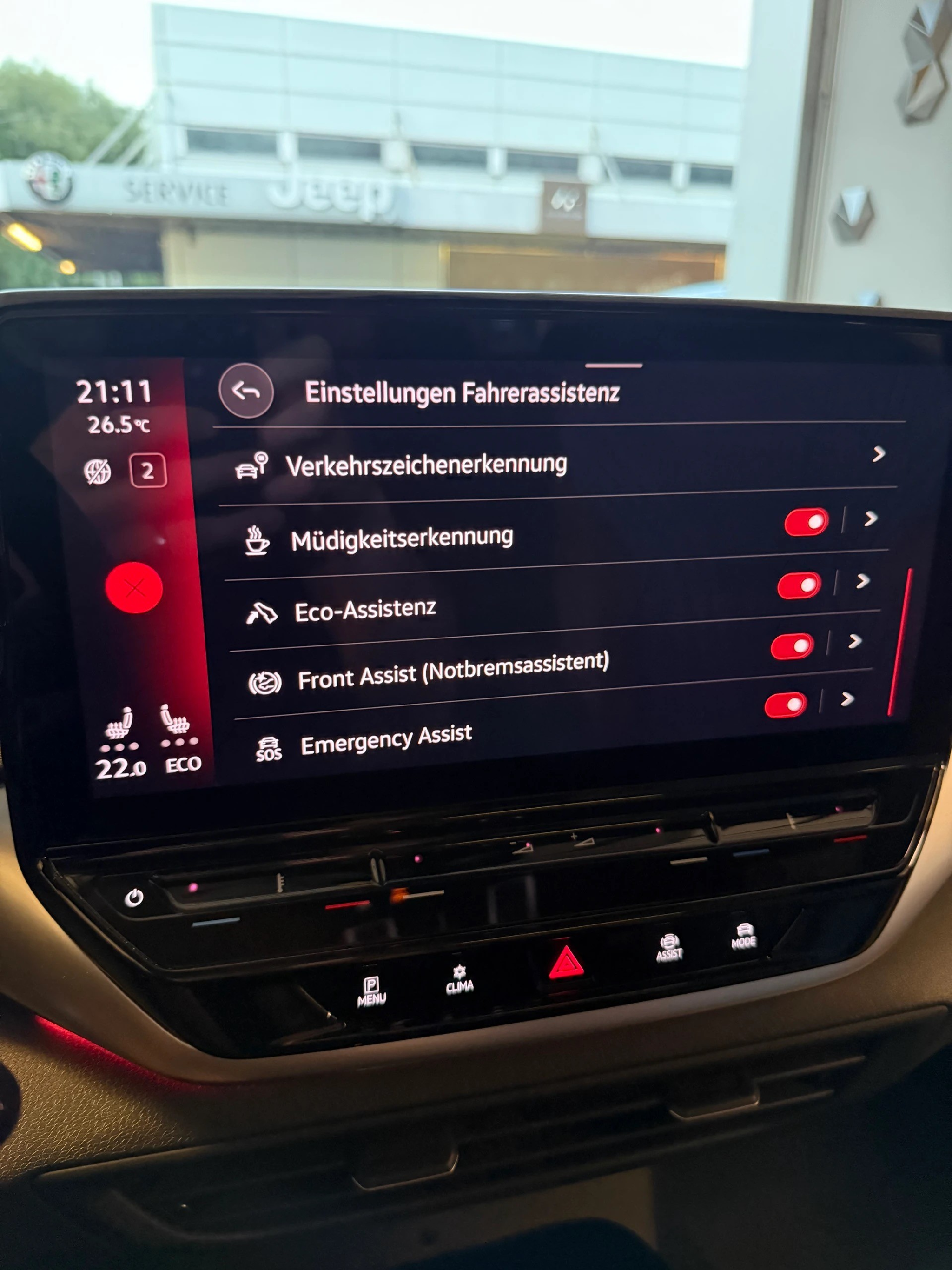 listing desktop thumbnail image 17
