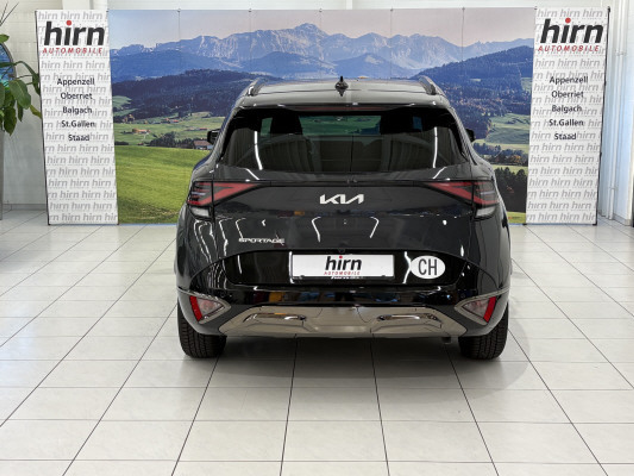 listing desktop thumbnail image 3