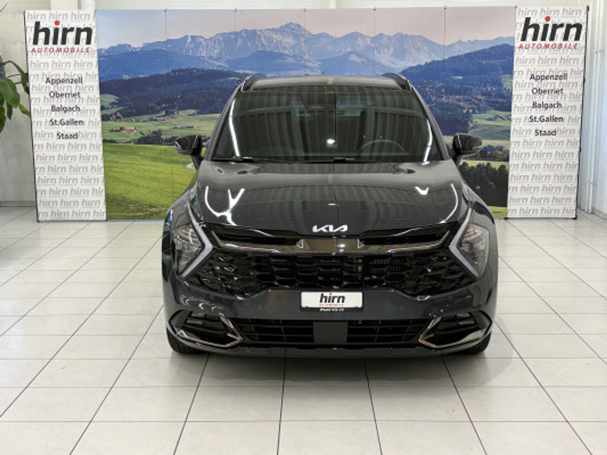 listing desktop thumbnail image 1