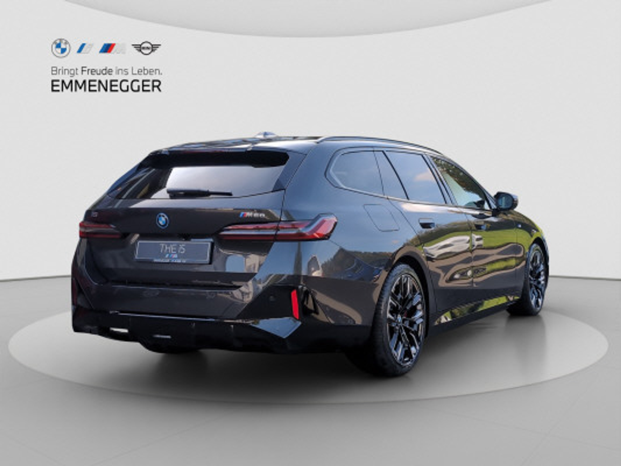 listing desktop thumbnail image 3