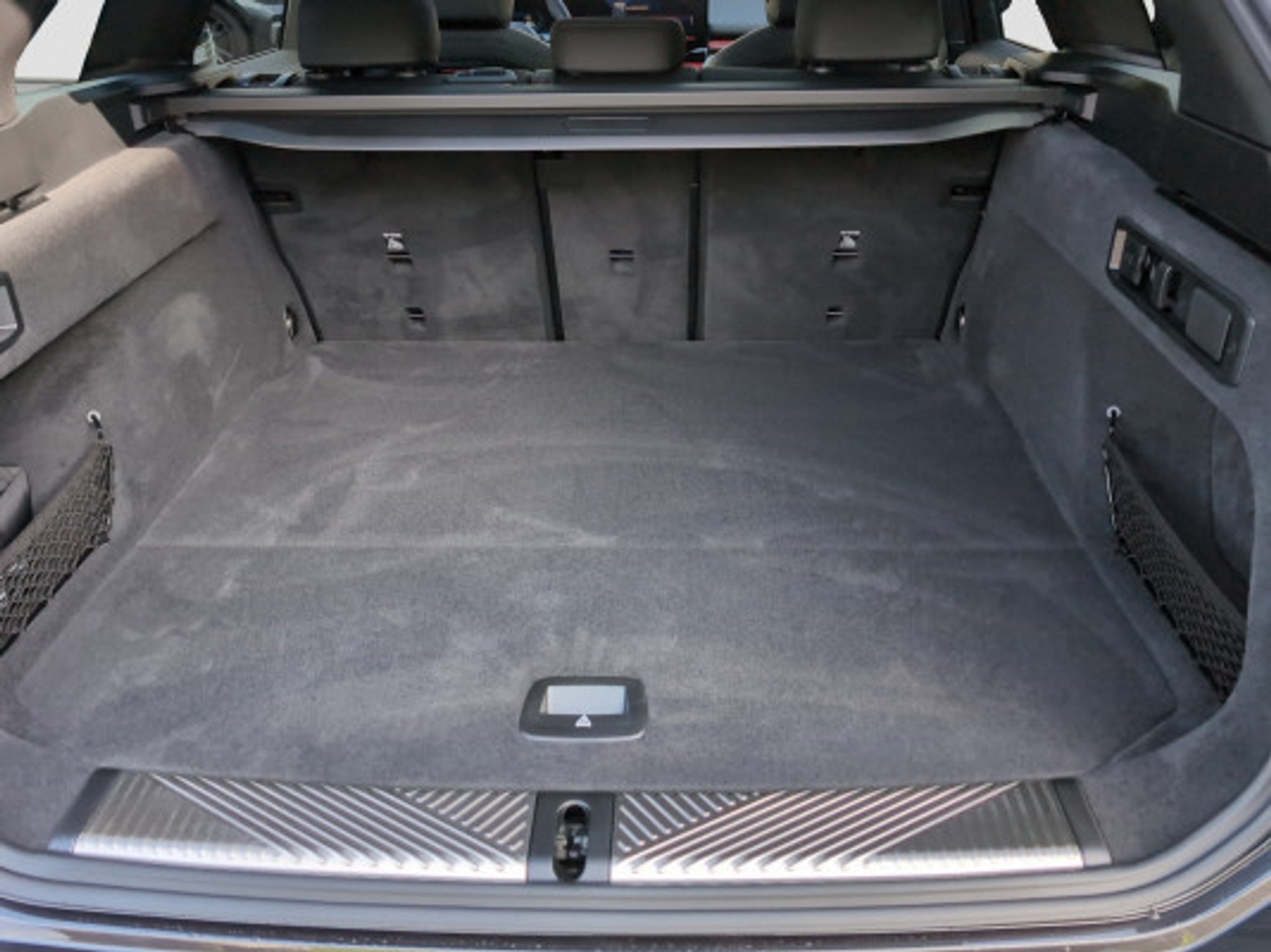 listing desktop thumbnail image 12