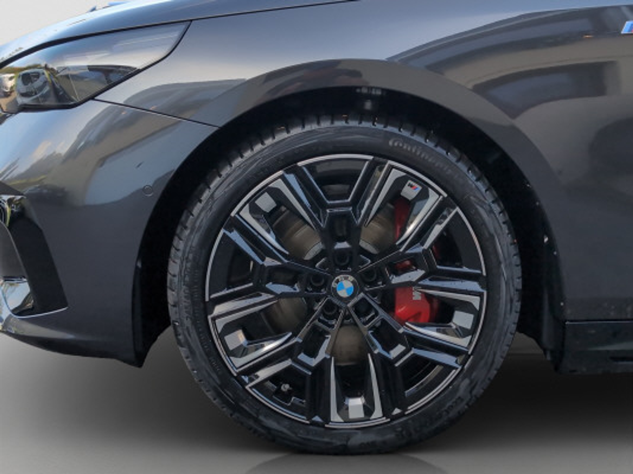 listing desktop thumbnail image 14