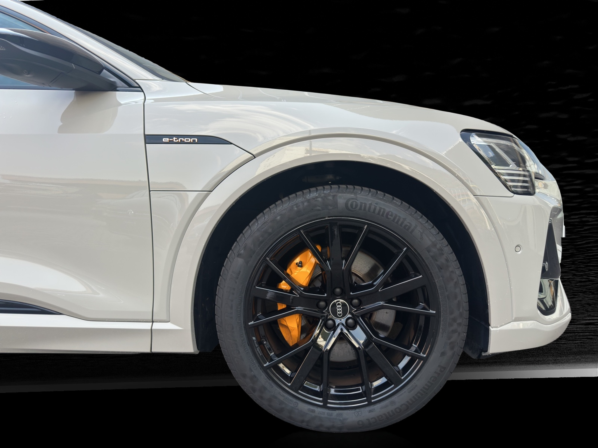 listing desktop thumbnail image 4