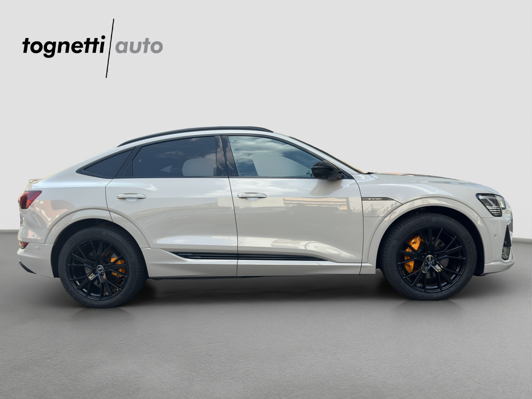 listing desktop thumbnail image 2