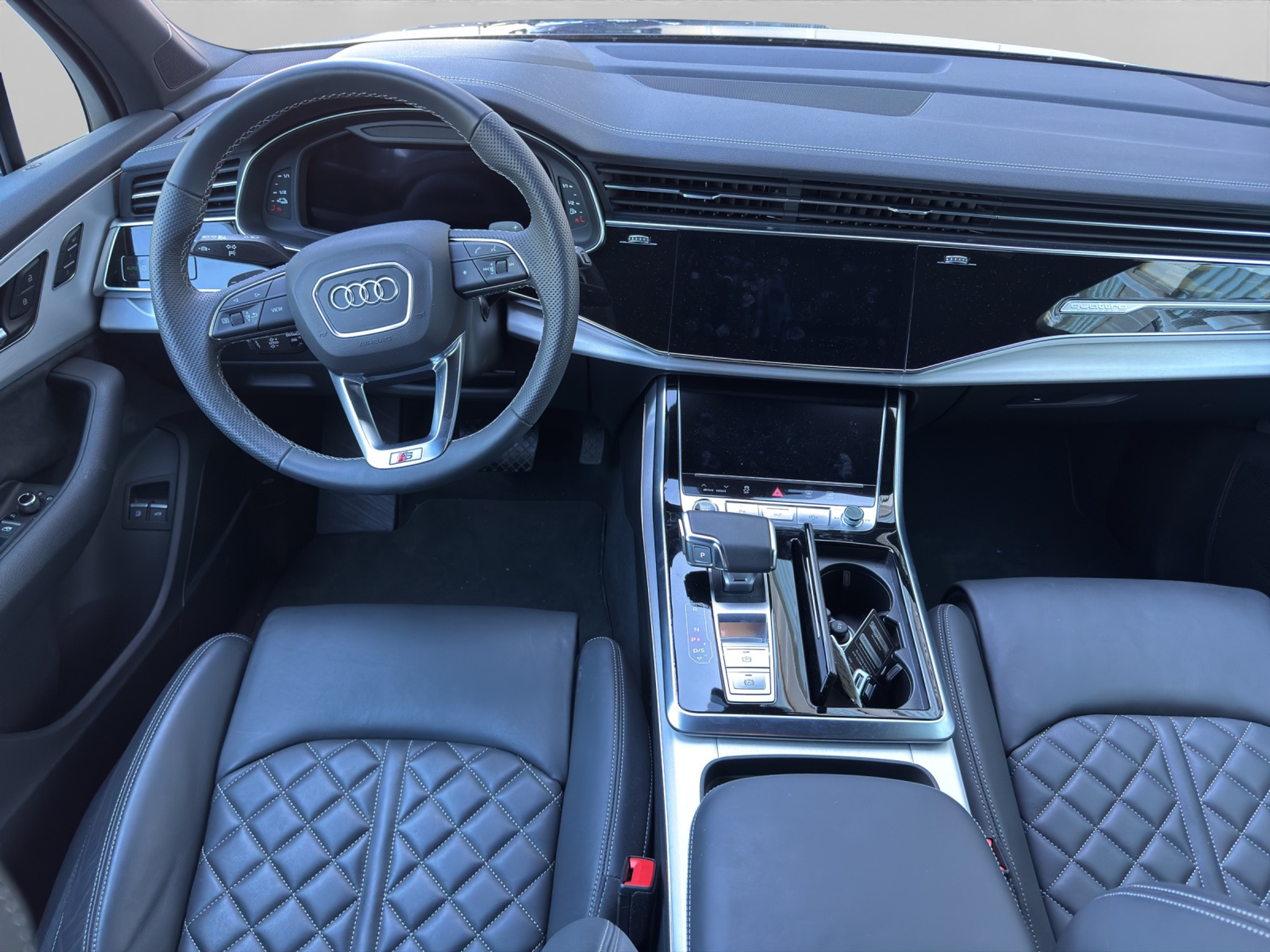 listing desktop thumbnail image 6