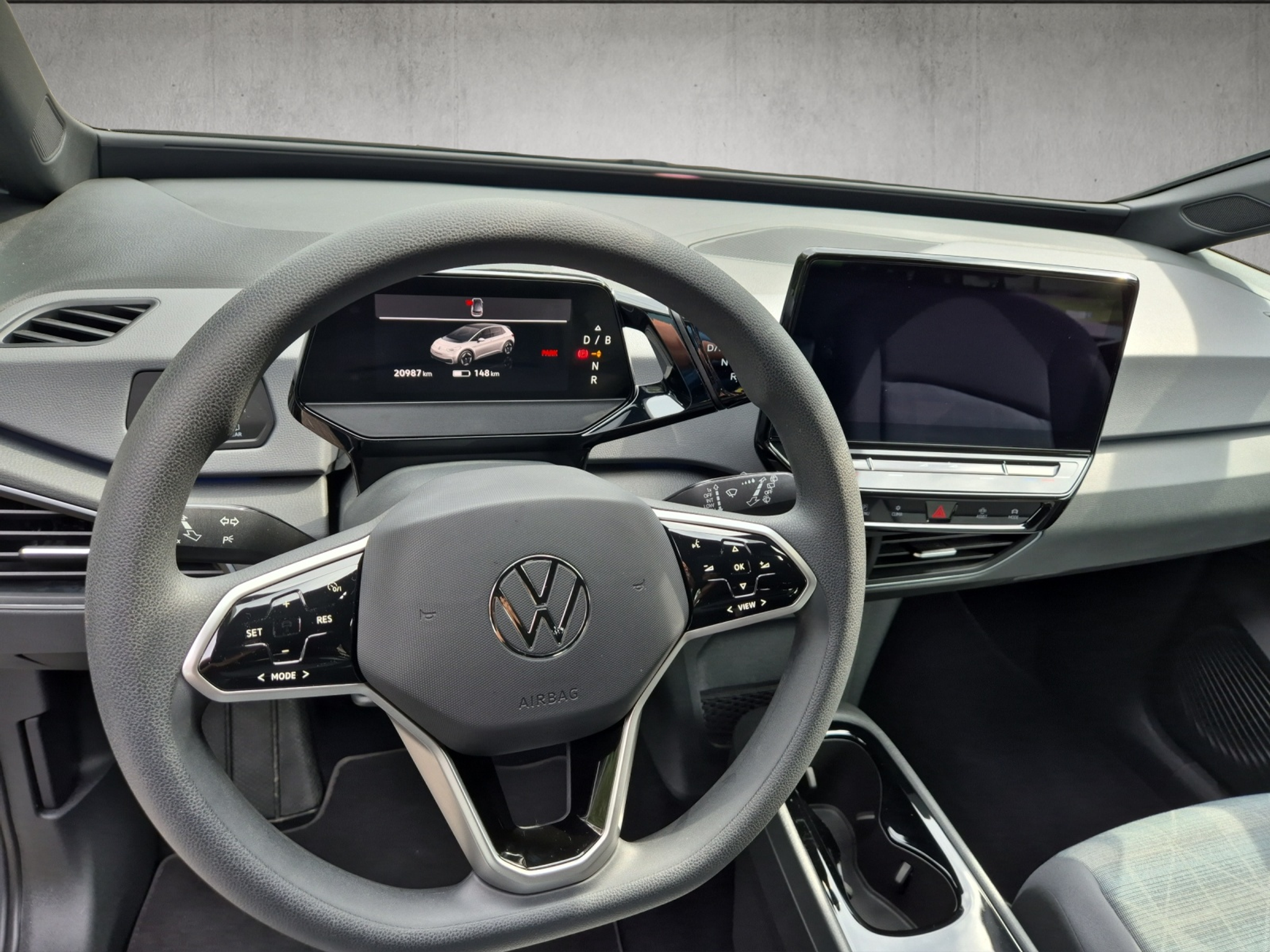 listing desktop thumbnail image 11